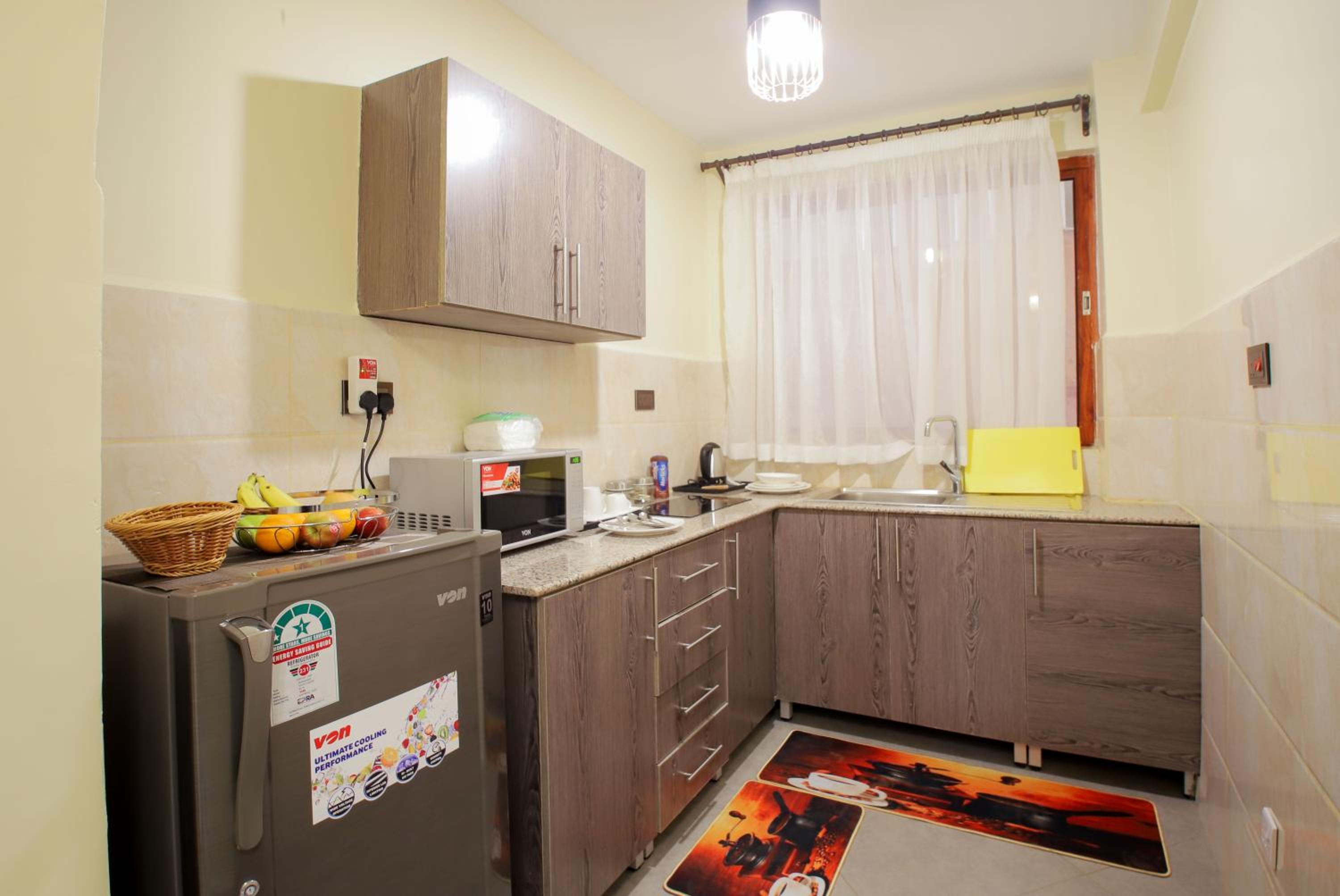 Two-Bedroom Apartment - Photo 16