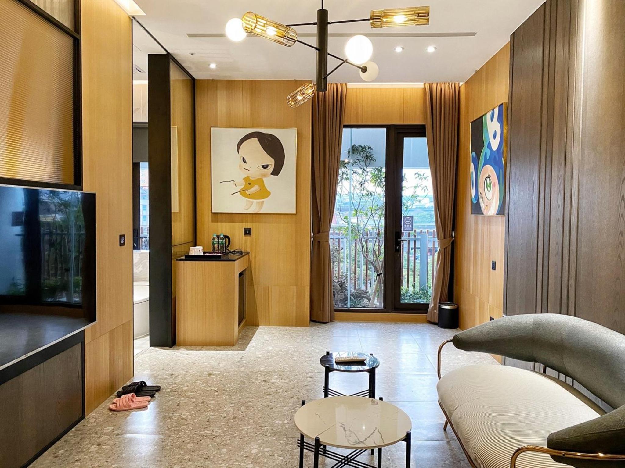 Standard Double Room - Photo 15