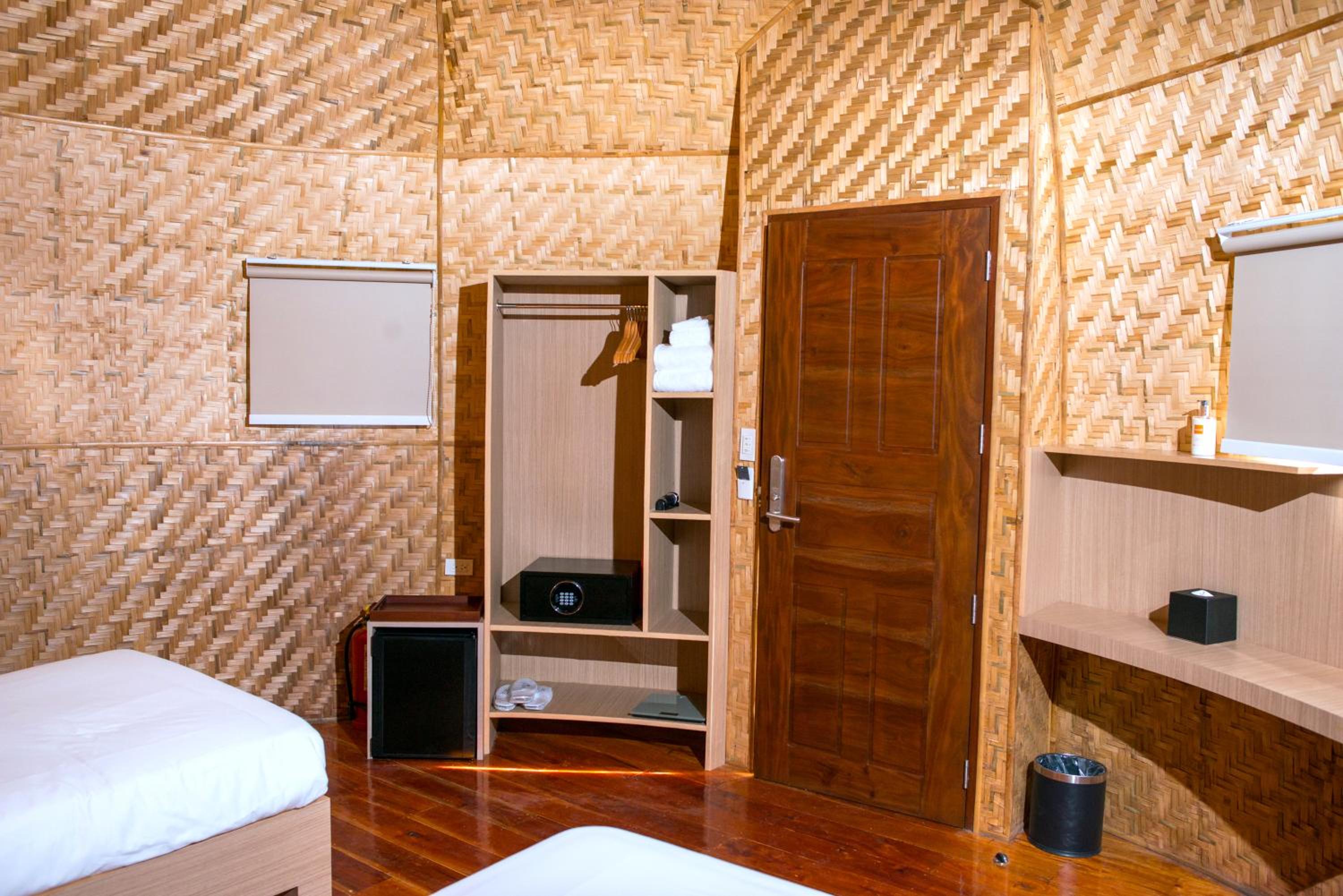 Cabana Twin - Photo 4