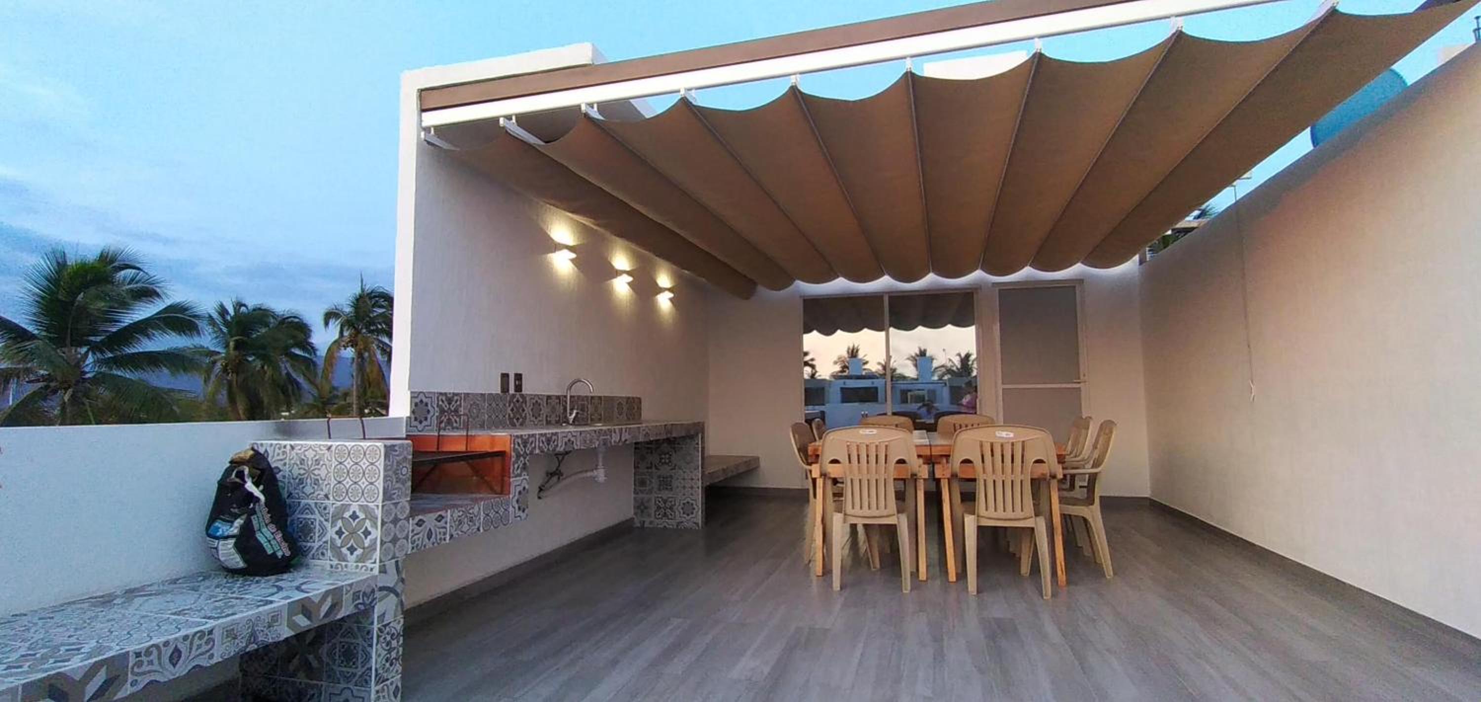 Three-Bedroom Apartment - Photo 25