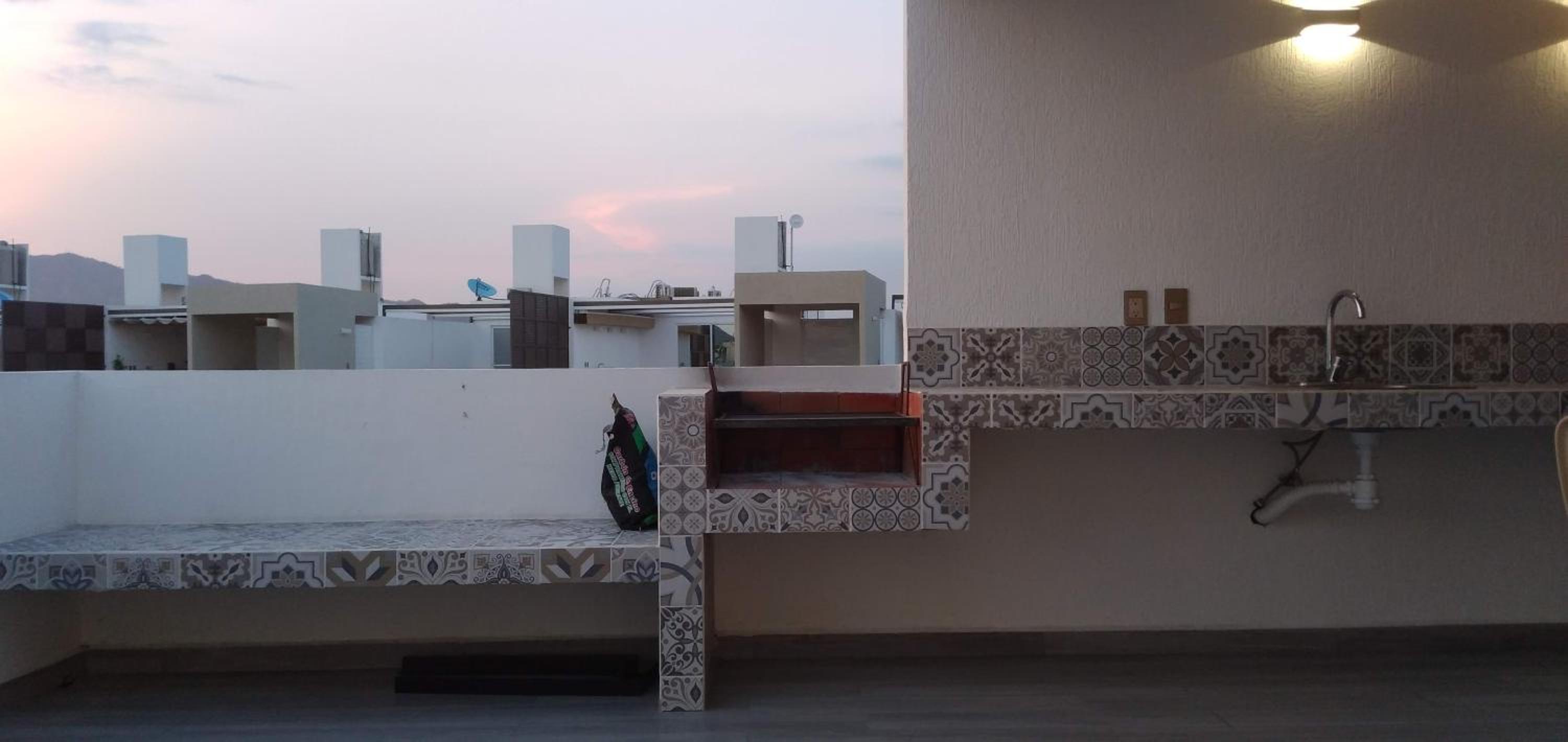 Three-Bedroom Apartment - Photo 19