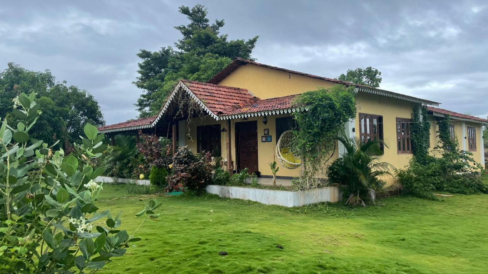 Villa with Private Pool photo 2