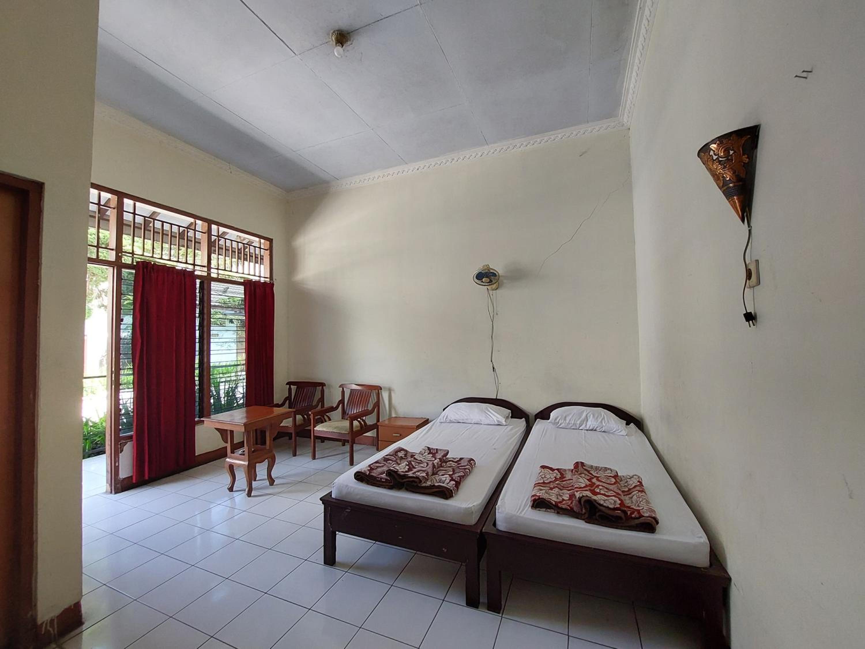 Deluxe Twin Room - Photo 1