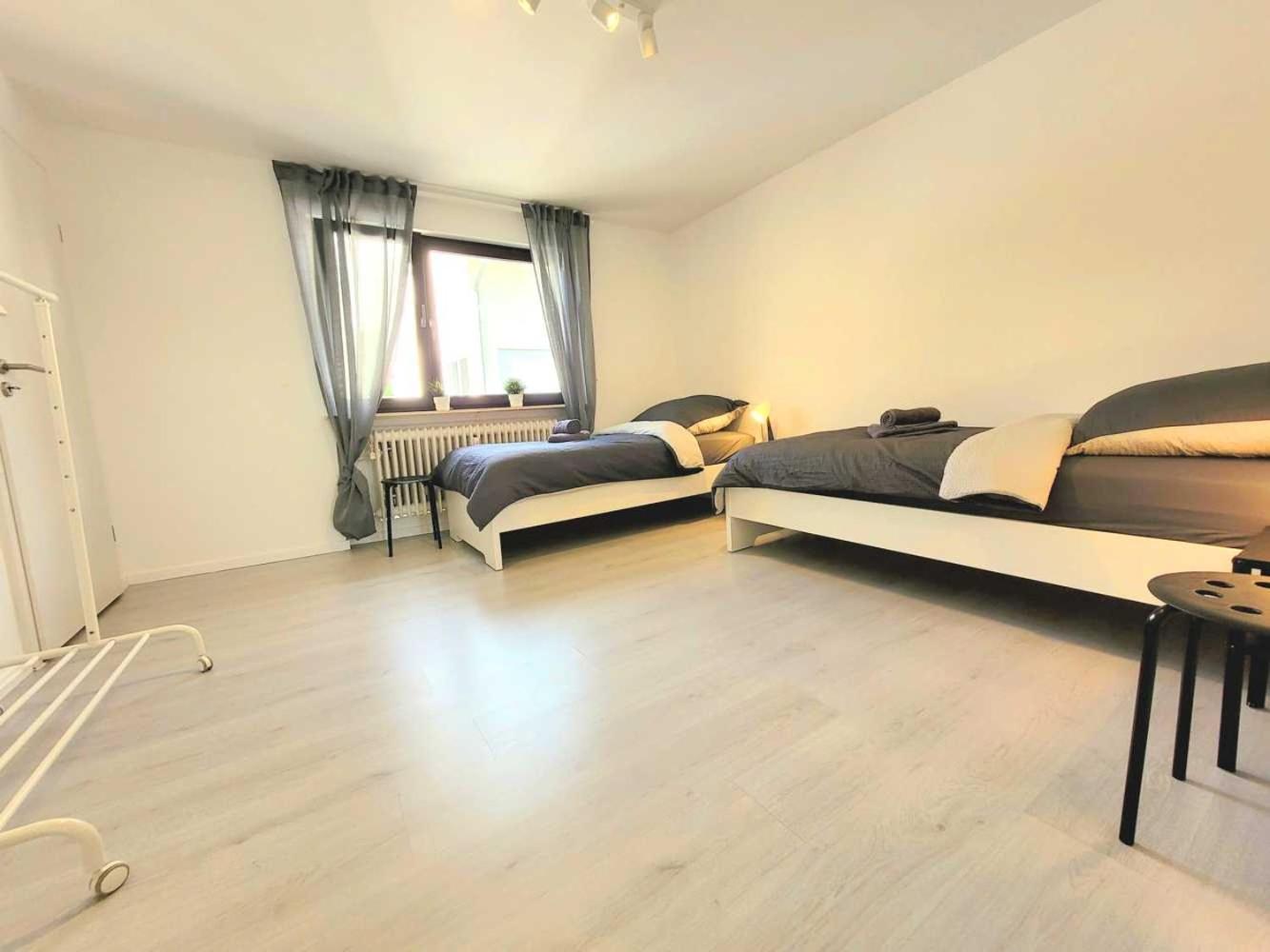 Apartment photo 2