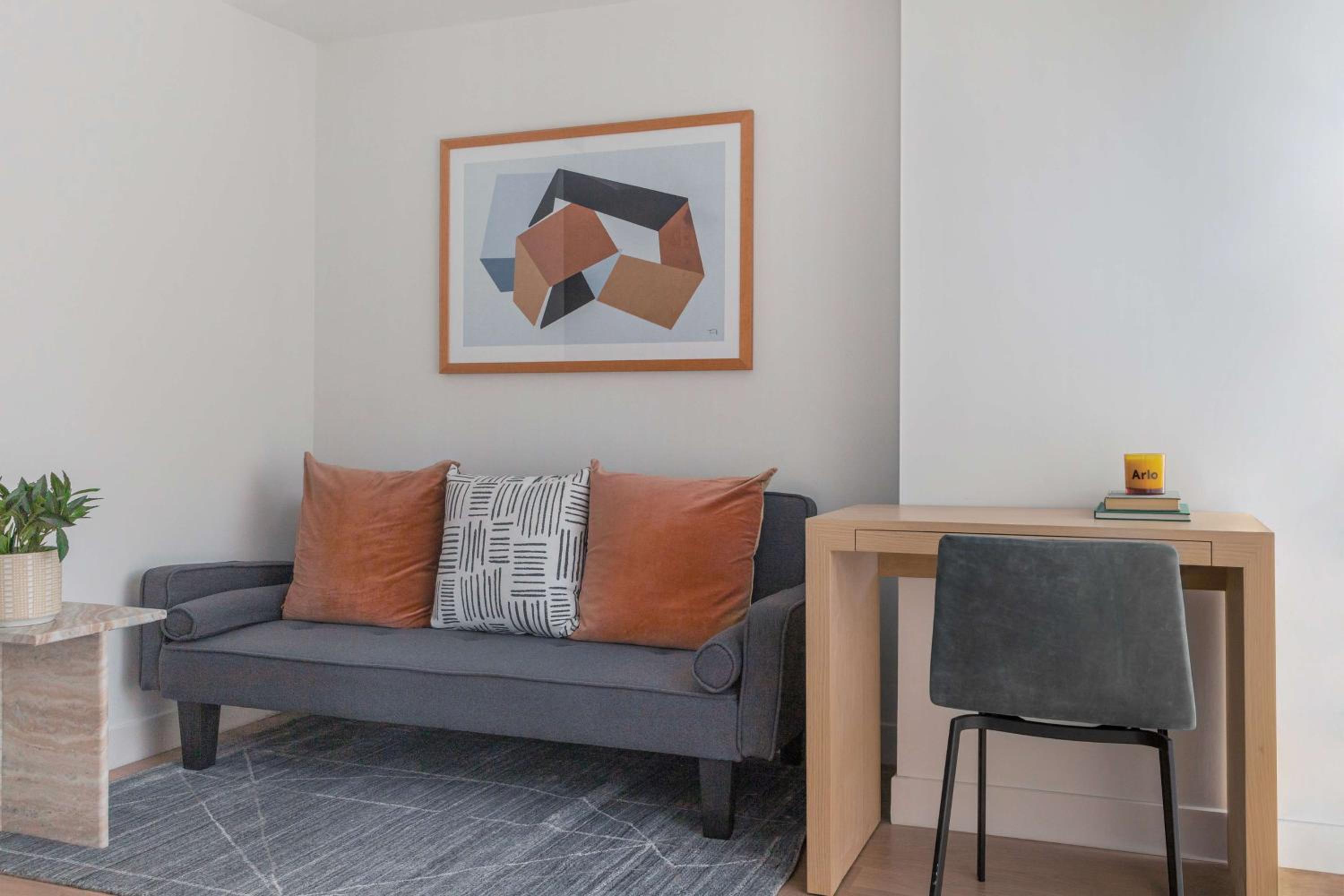 Arlo Suite Accessible