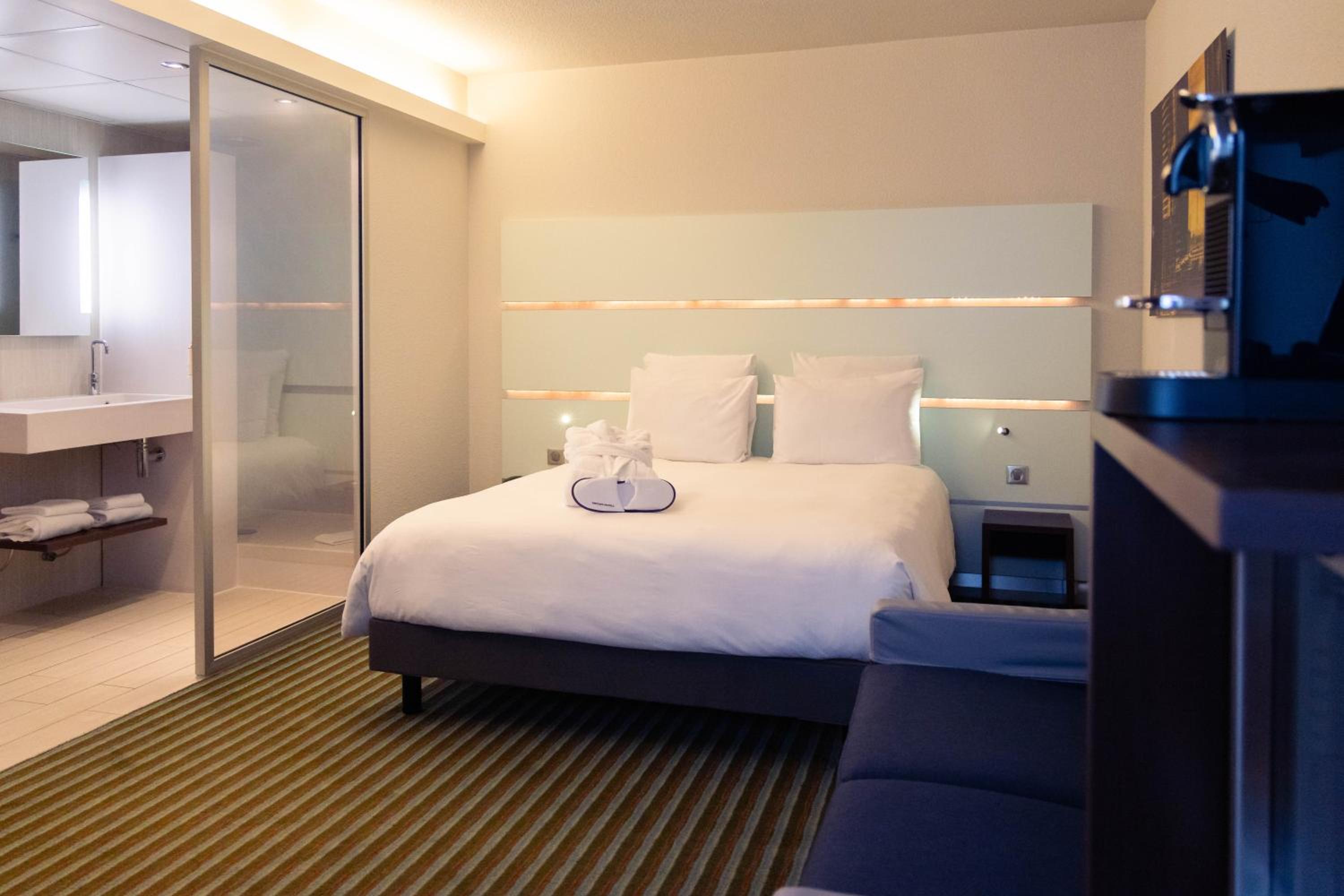 Superior Double Room - Photo 8