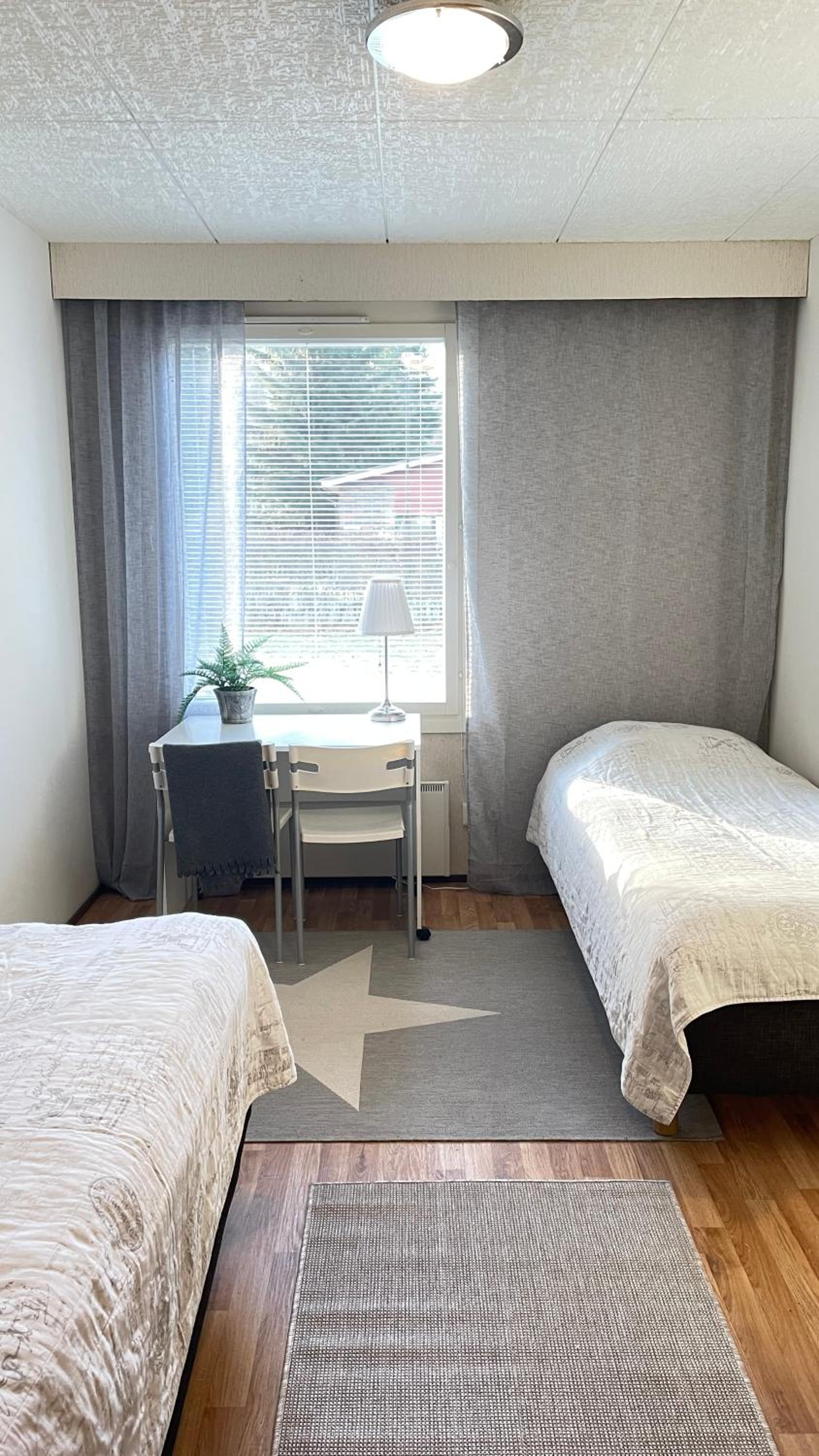 Three-Bedroom Apartment photo 2