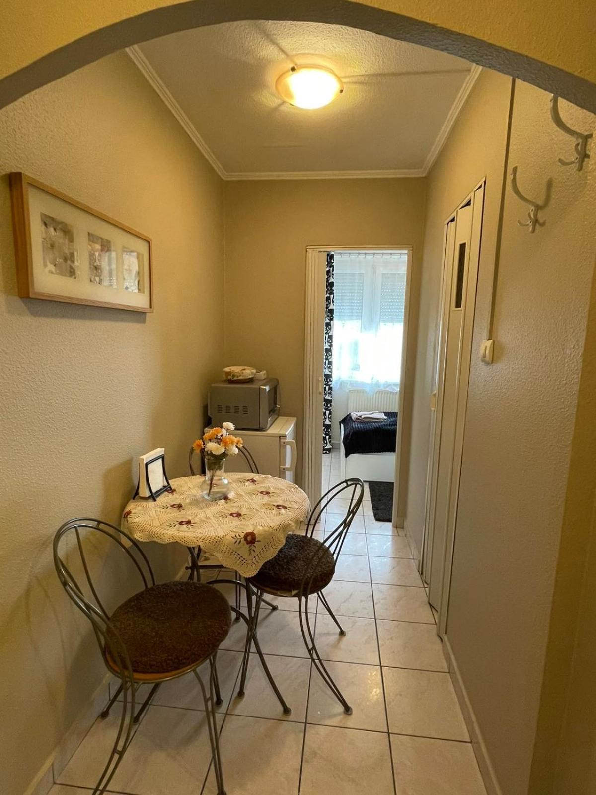 Two-Bedroom Apartment - Photo 22