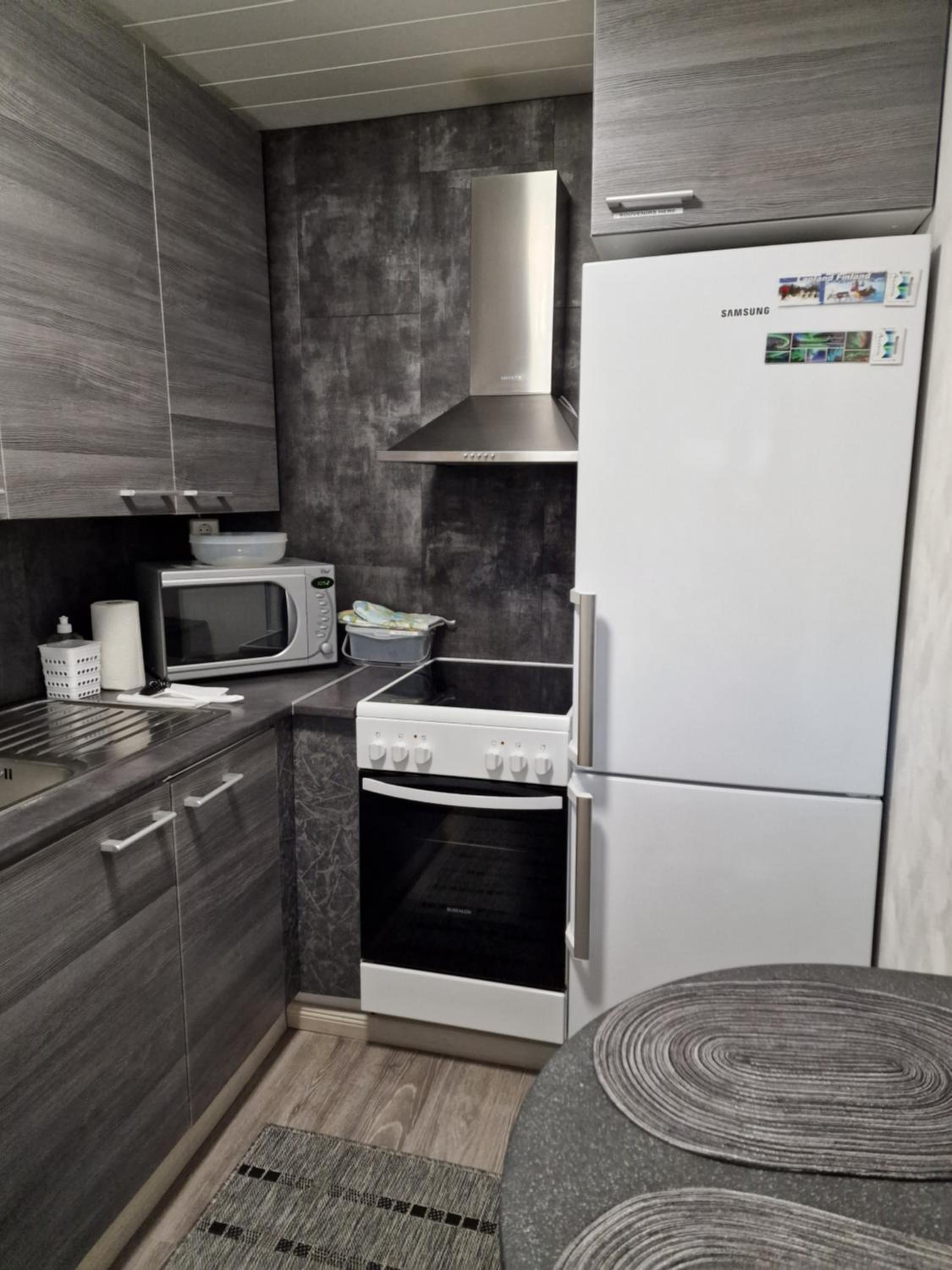 Apartment with Terrace photo 2