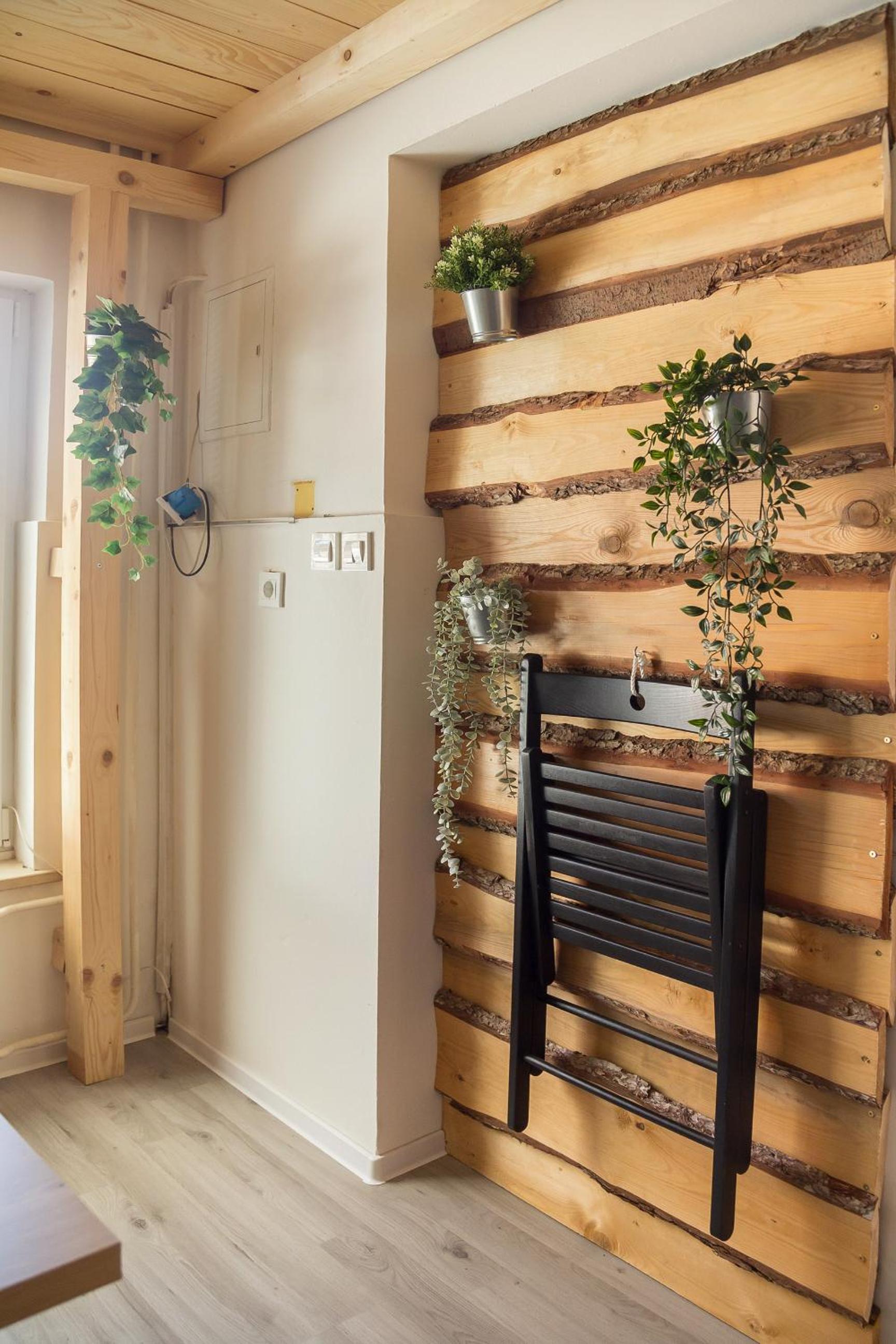 Three-Bedroom Apartment - Photo 12