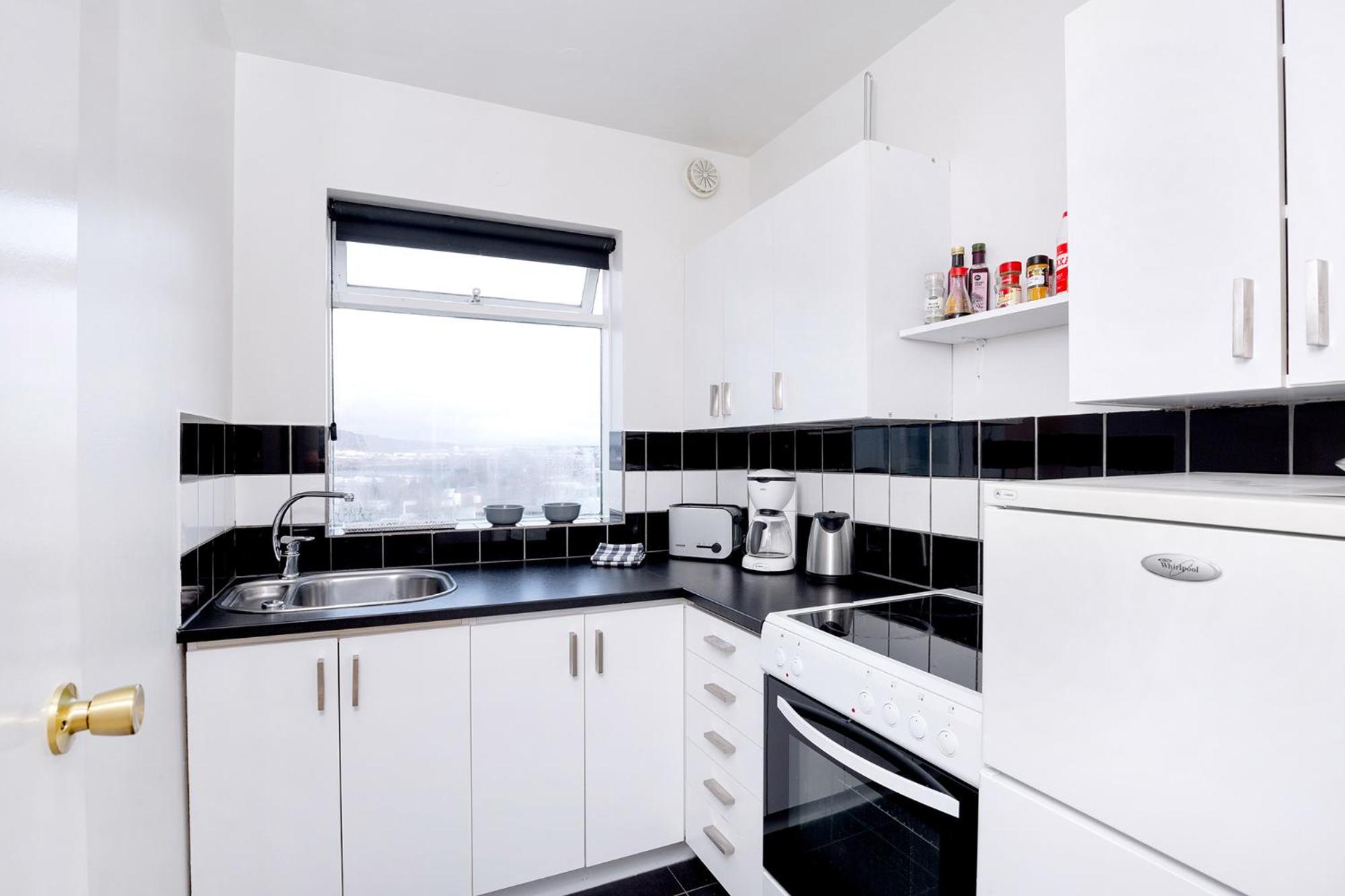 Studio Apartment with Sea View - Photo 2