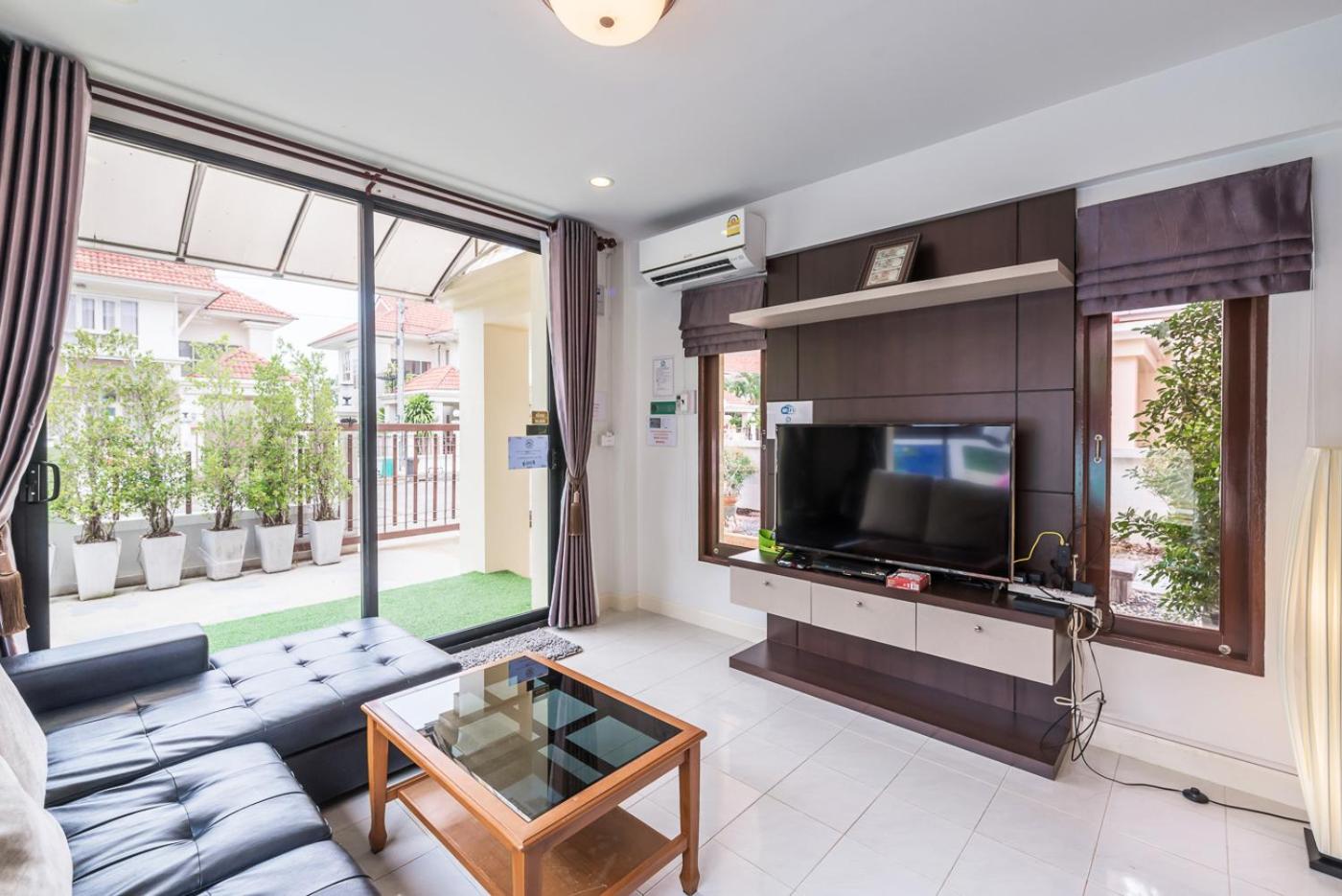 Villa - Photo 10