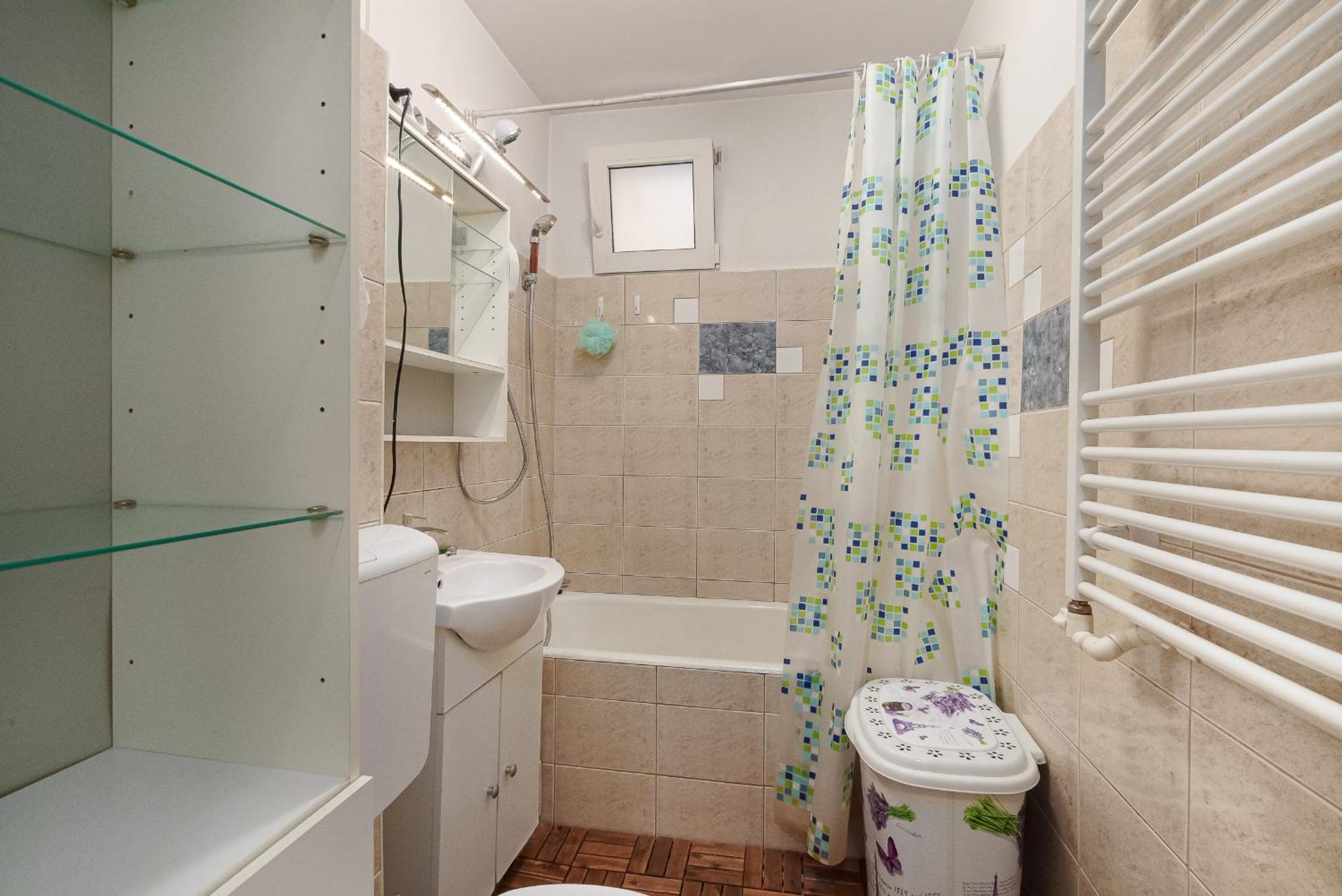 Apartment - Photo 23