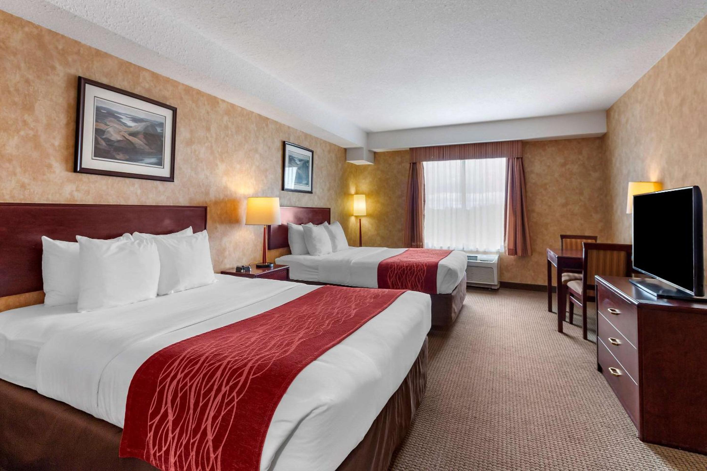 Queen Room with Two Queen Beds - Photo 1