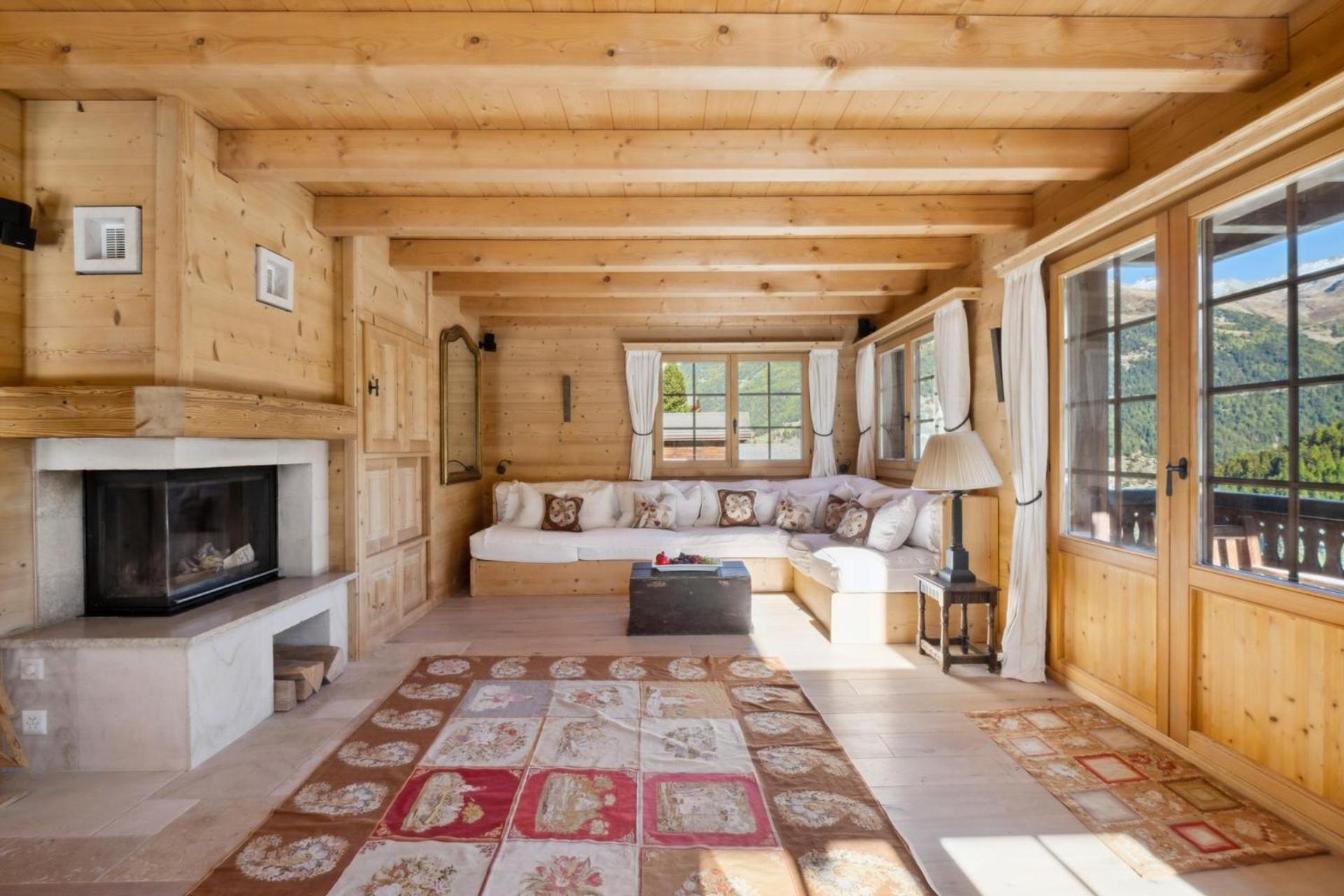 Superior Chalet photo 1