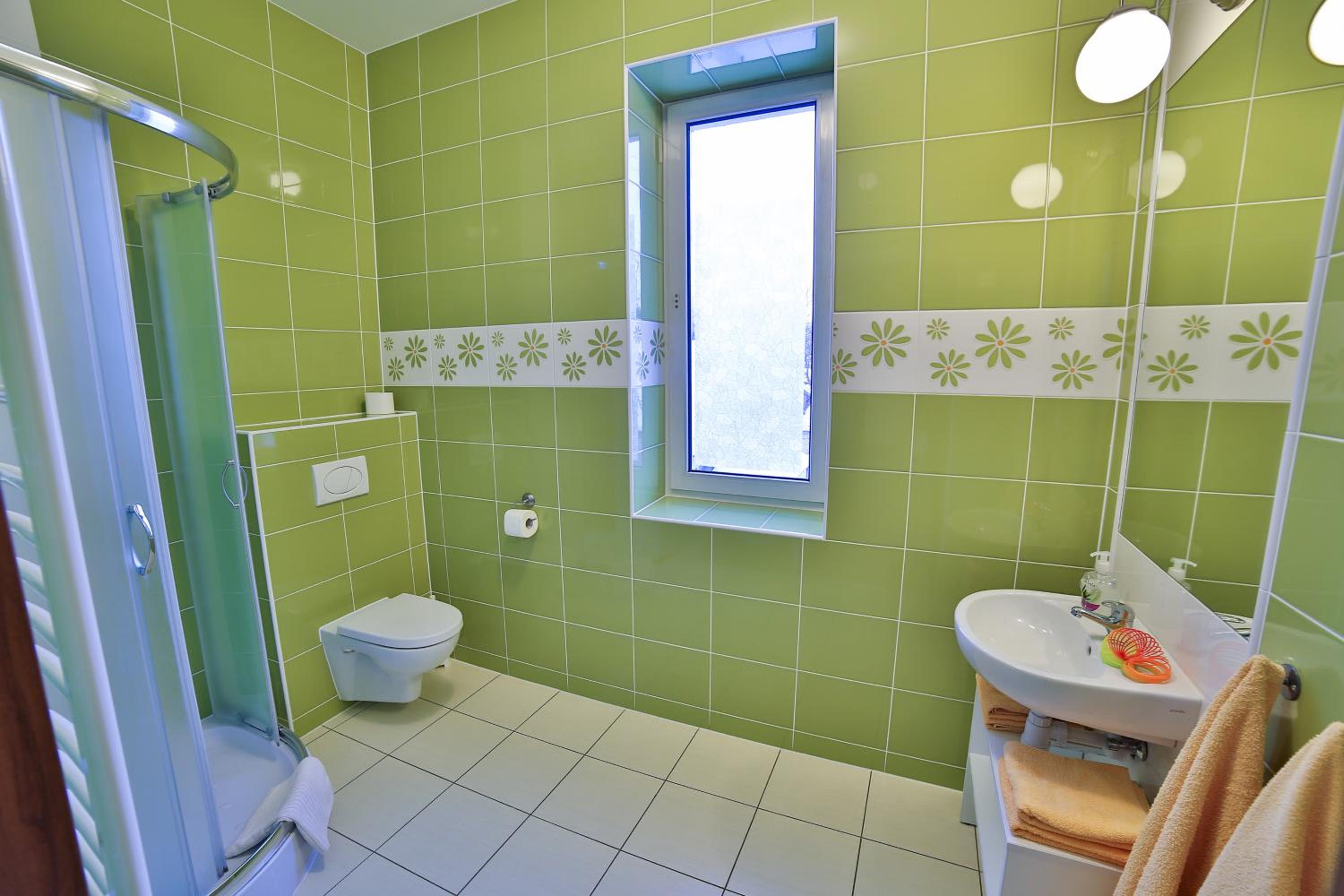 Quadruple Room - Photo 3