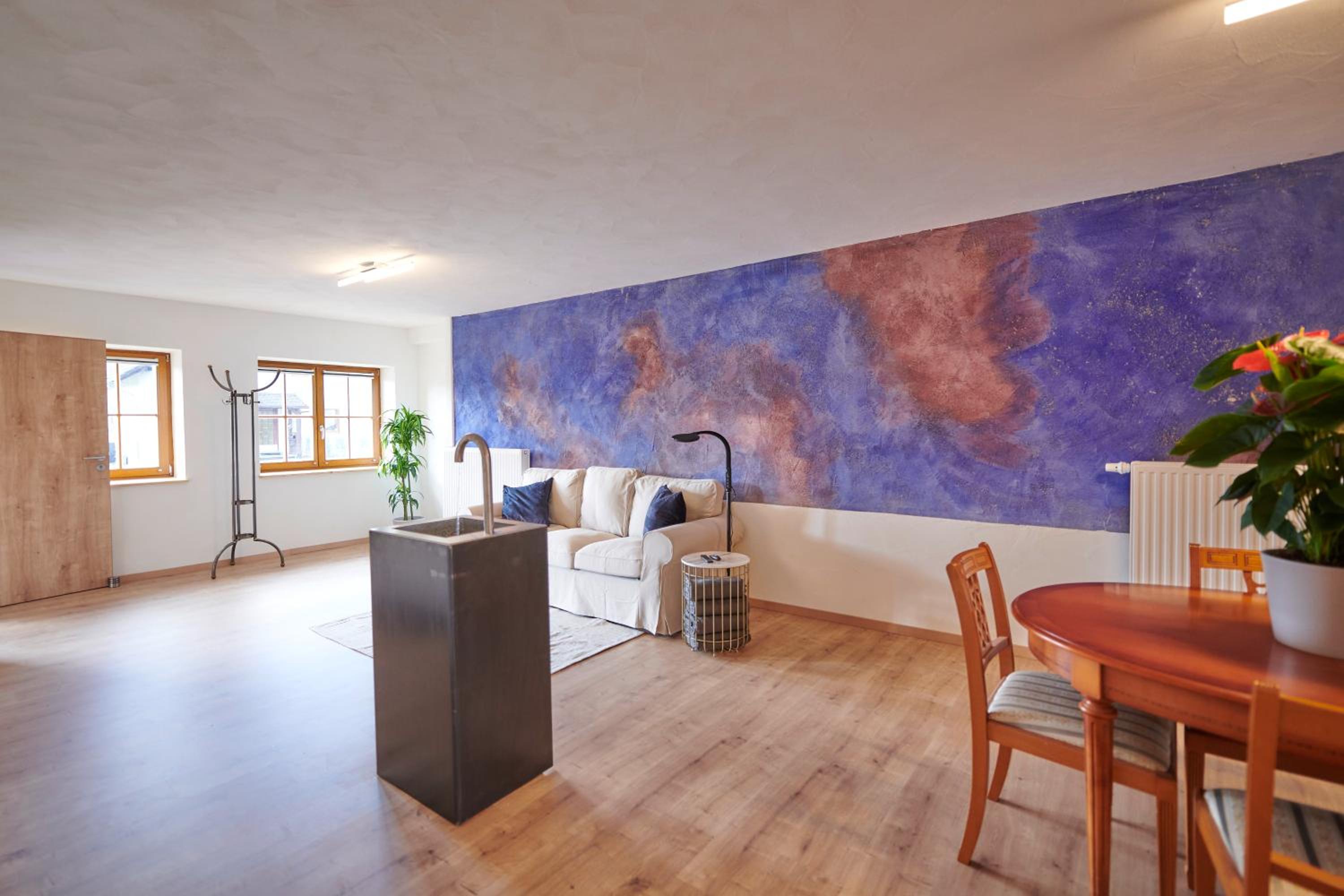 Three-Bedroom Apartment photo 2