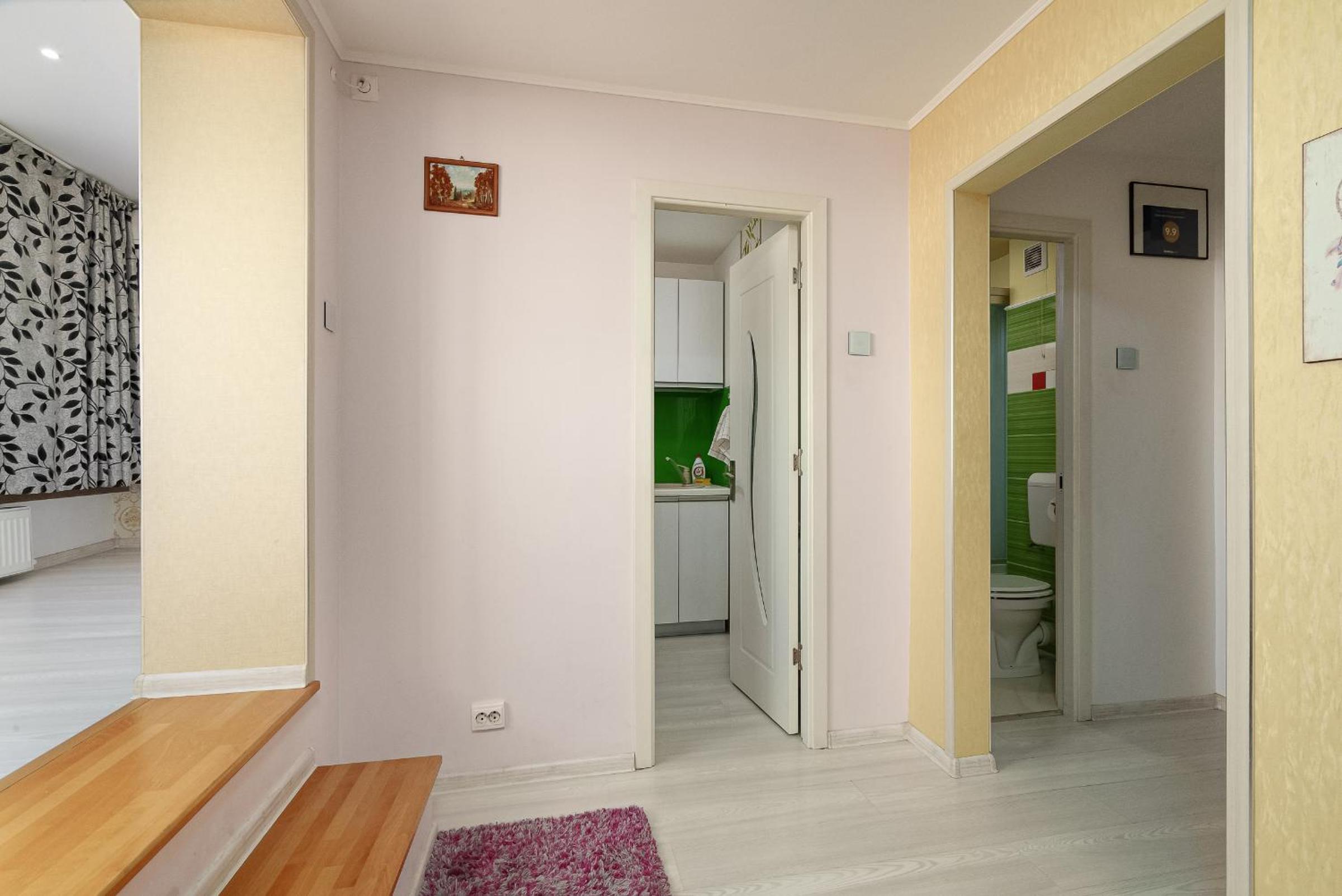 One-Bedroom Apartment - Photo 2
