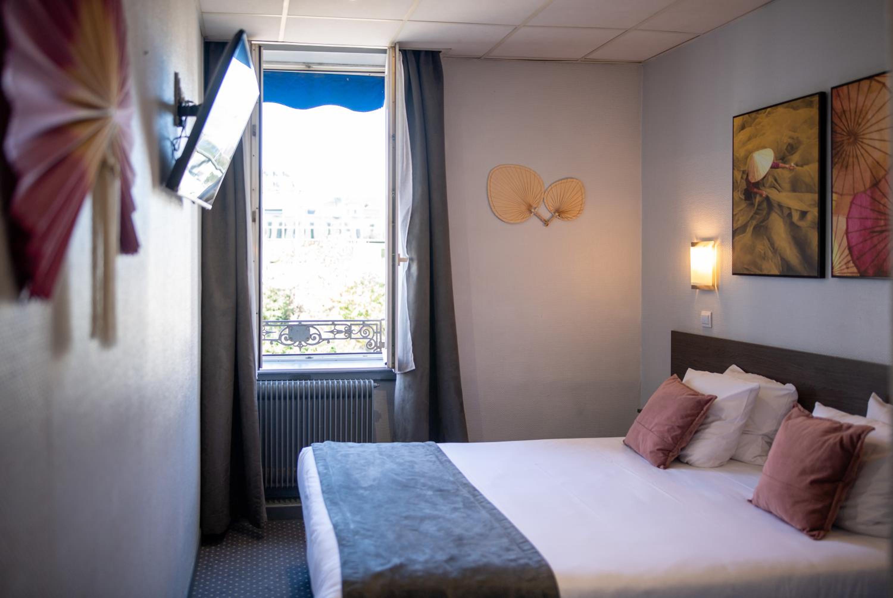 Double Room - Photo 2