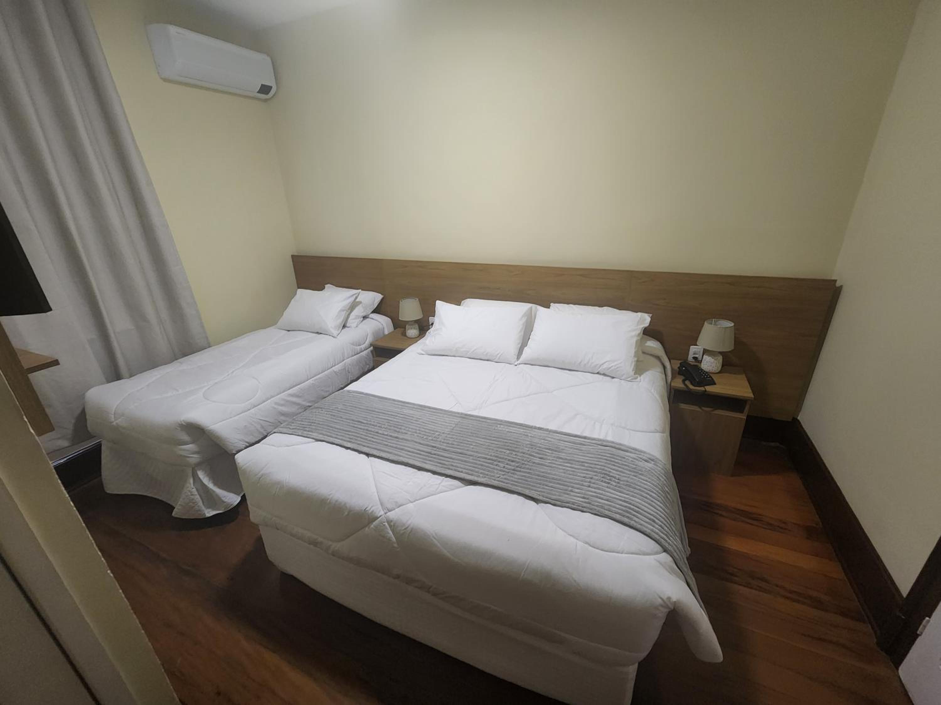 Standard Triple Room - Photo 4