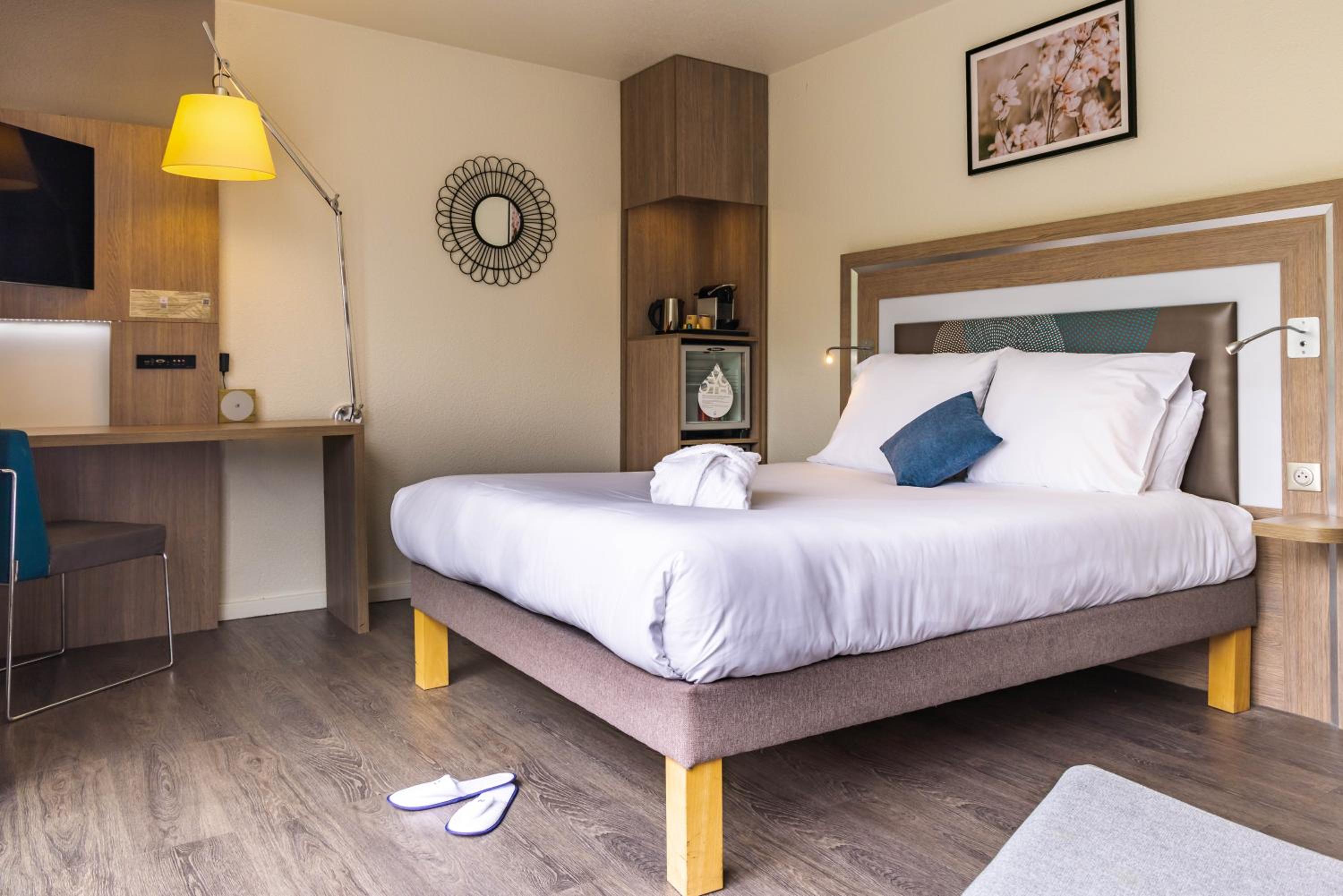 Executive Double Room with Terrace - Photo 3