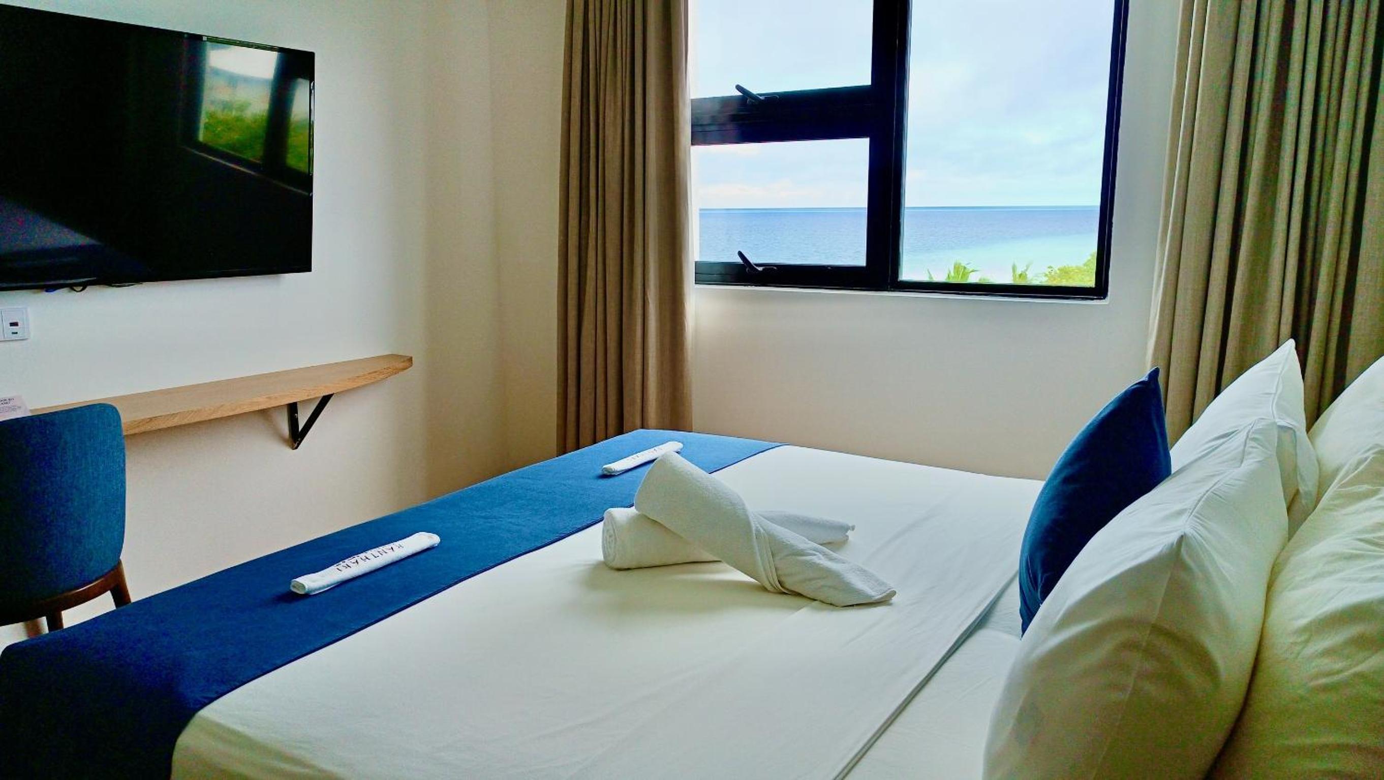Deluxe Double Room with Sea View photo 1