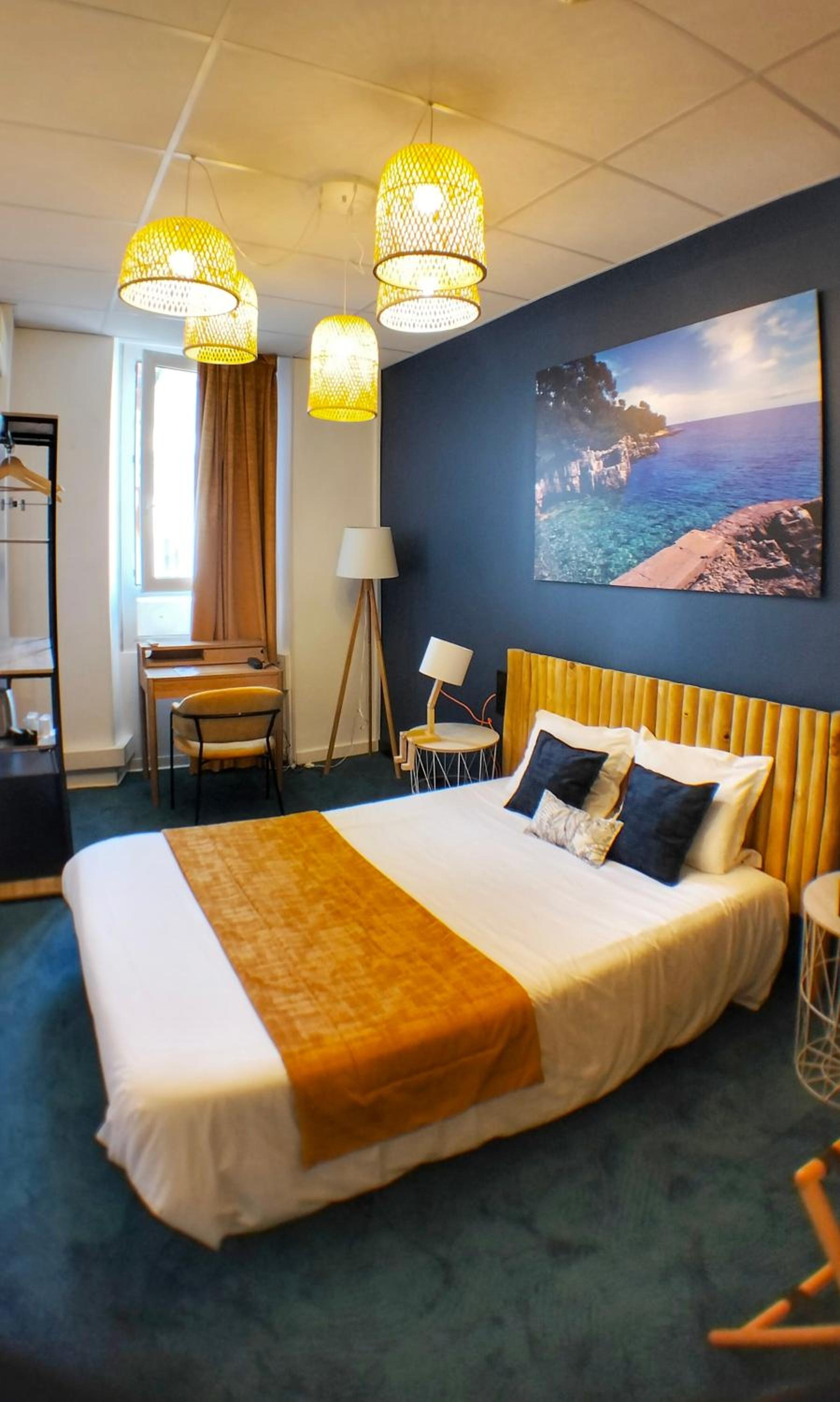 Standard Double Room photo 2