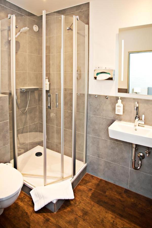 Standard Single Room photo 2