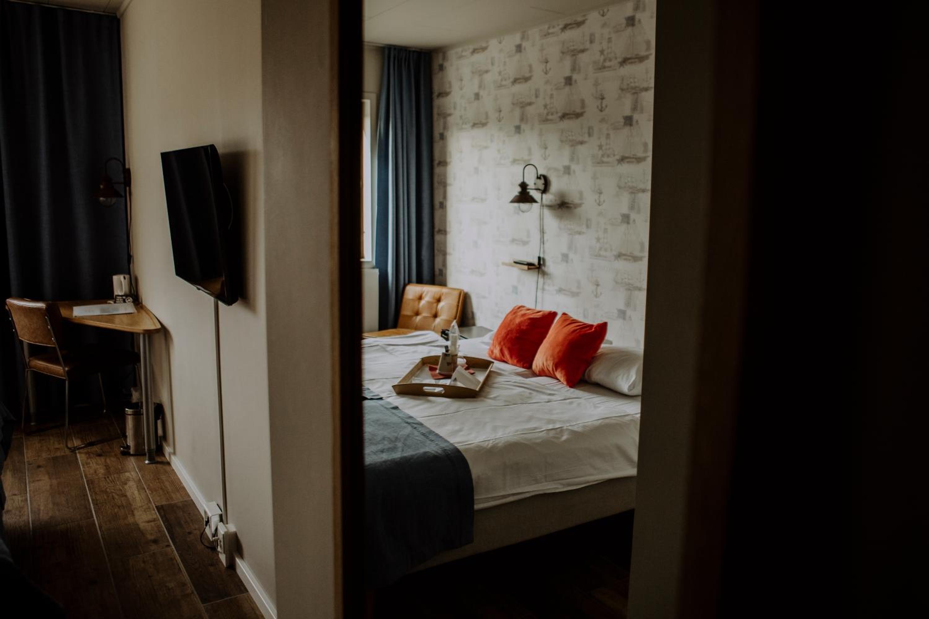 Single Room photo 3