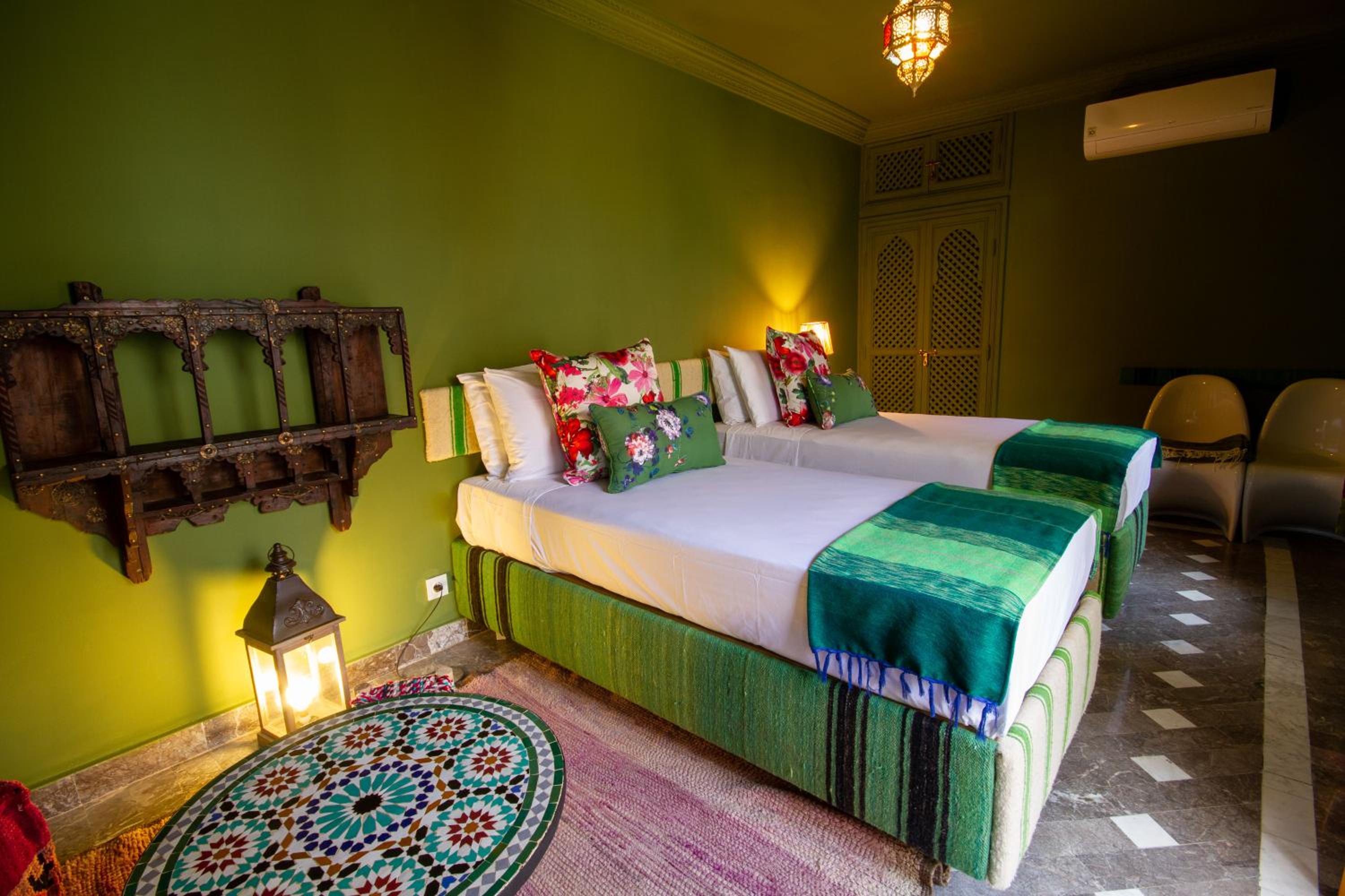 Deluxe Double or Twin Room - Photo 8