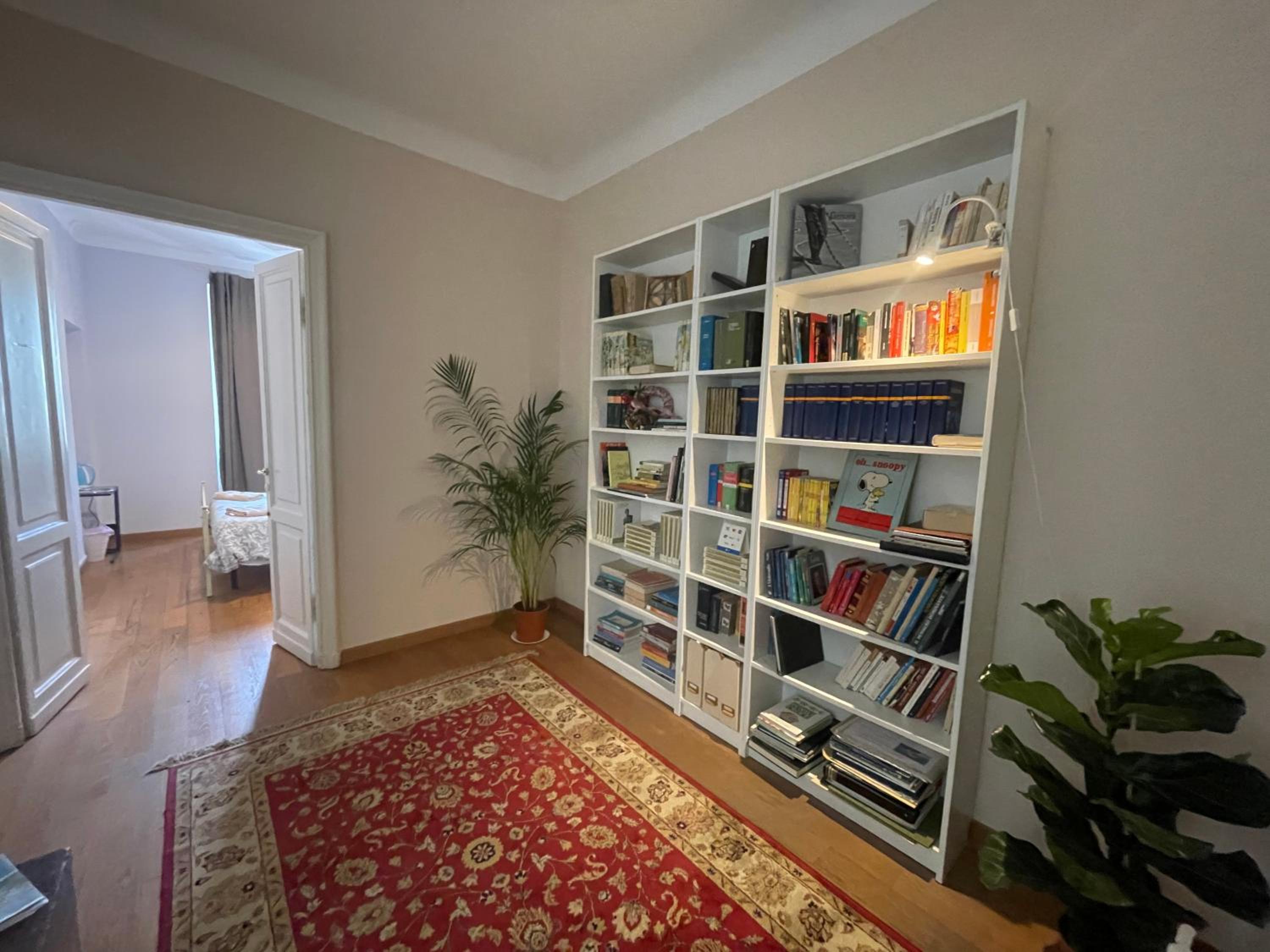 Deluxe King Room photo 2