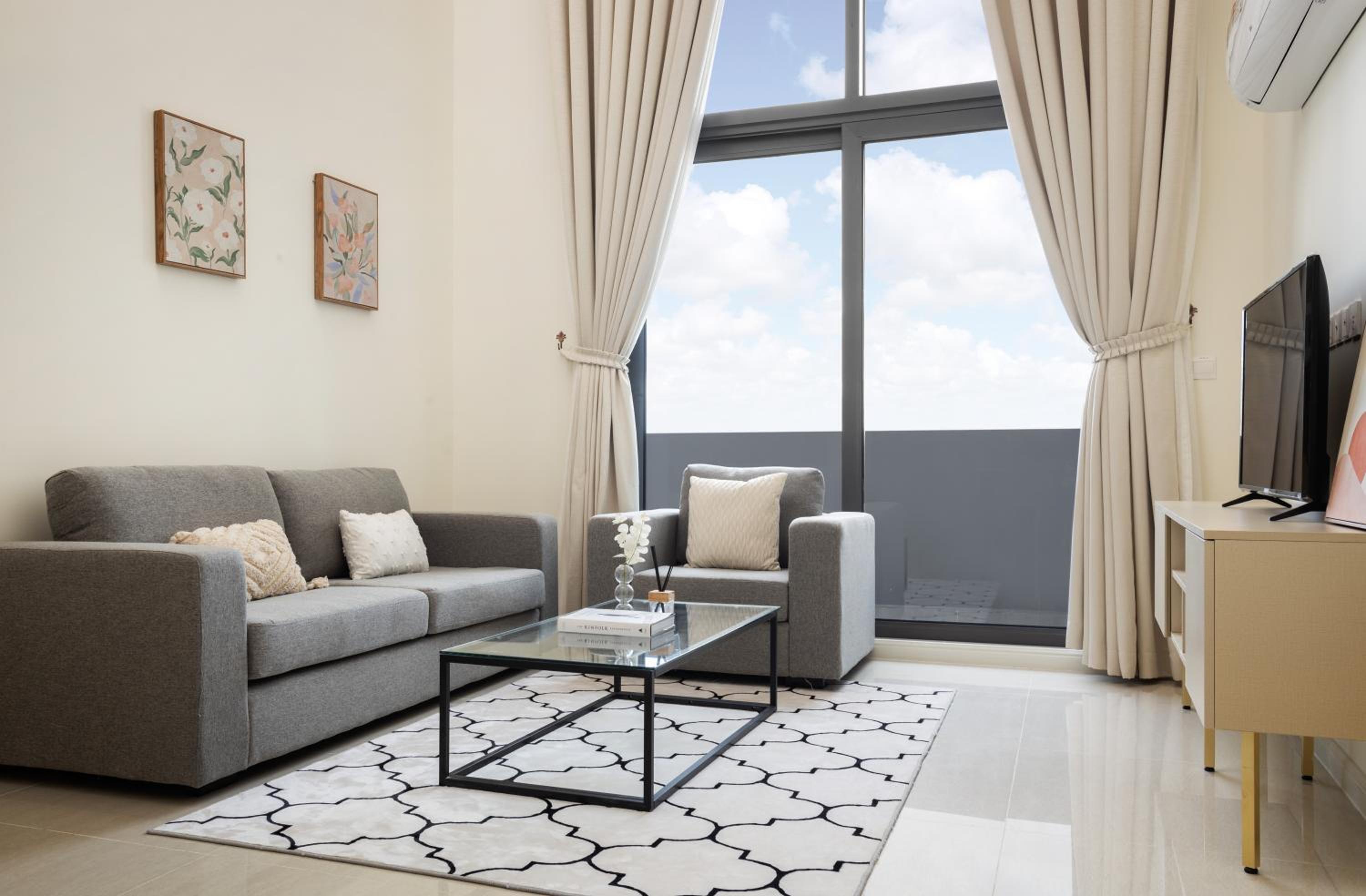 Duplex One Bedroom - Photo 6