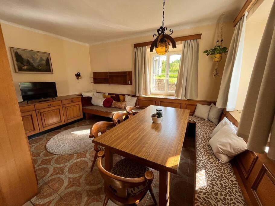Four-Bedroom House photo 1