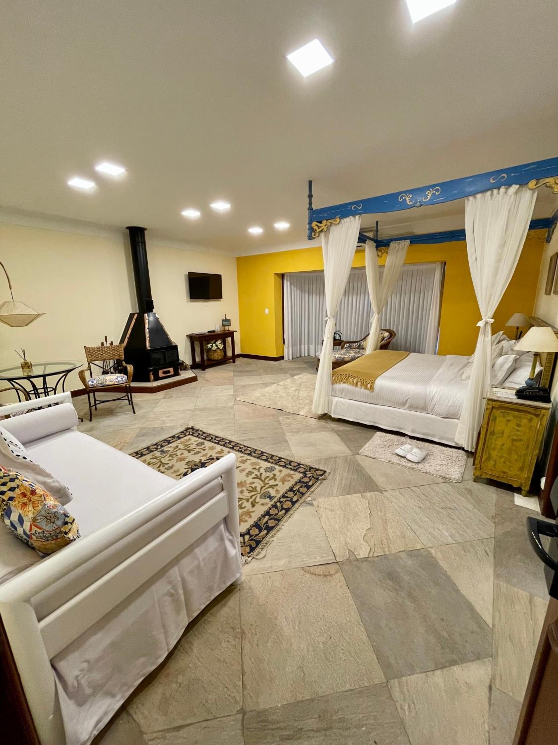 Royal Room