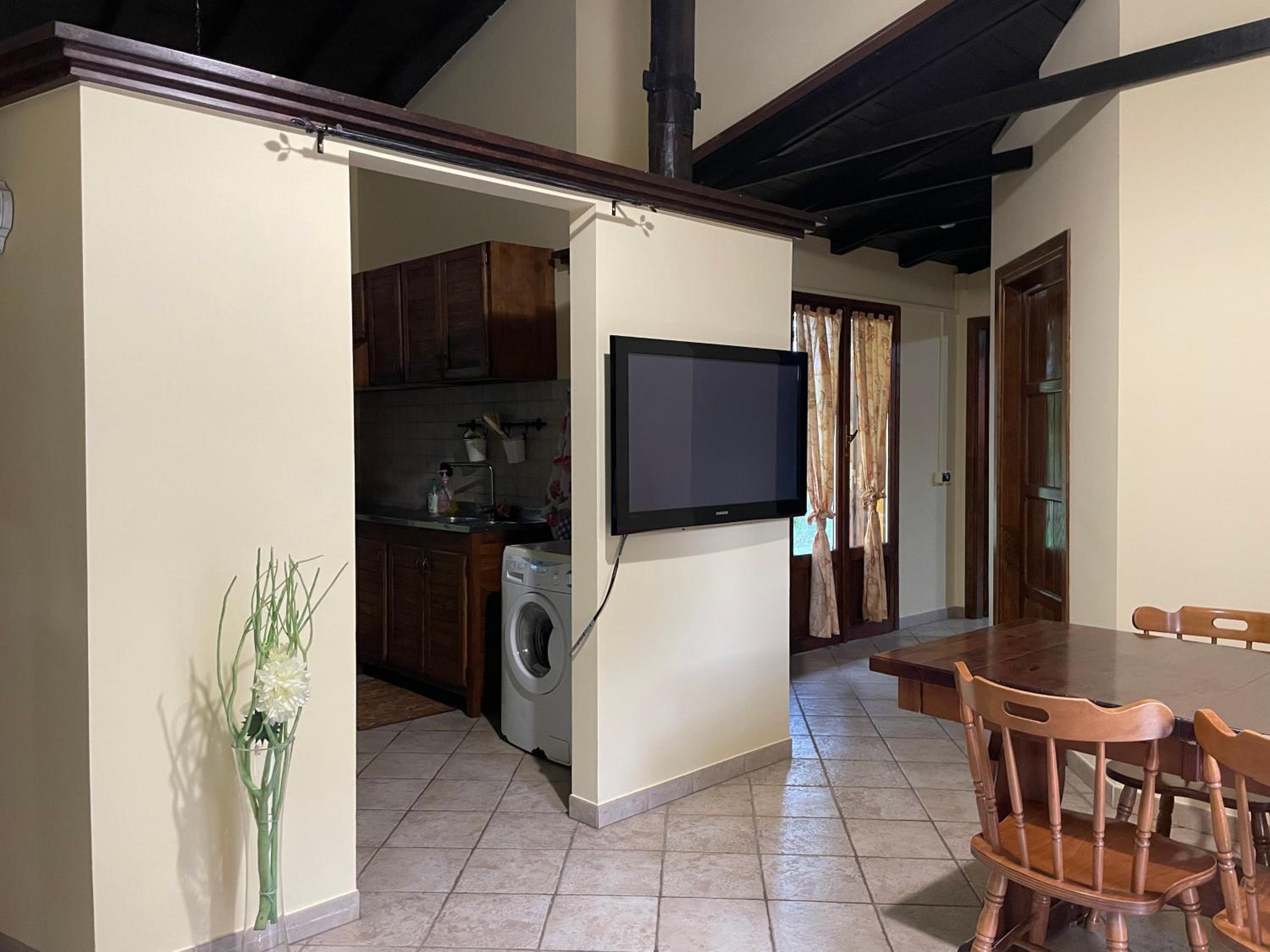 Two-Bedroom House photo 2
