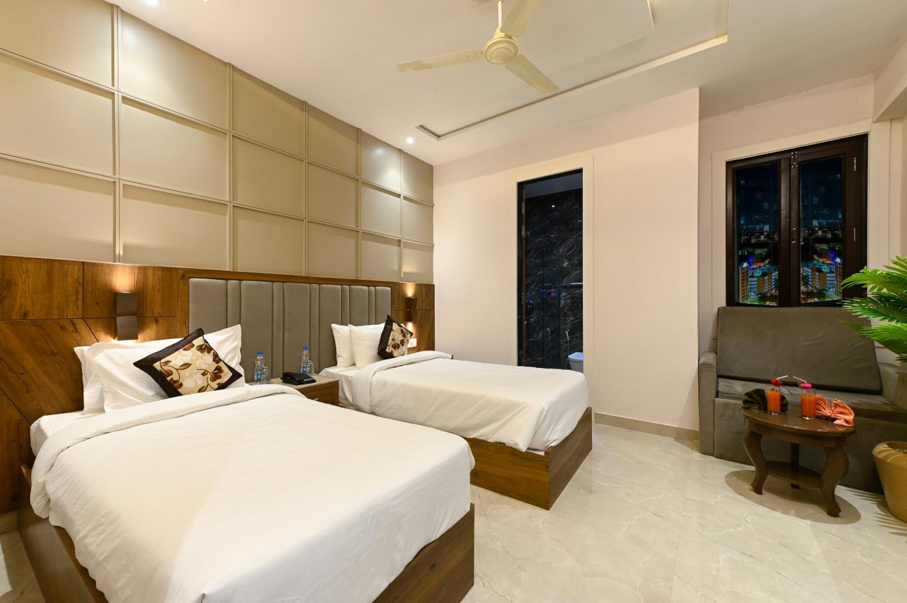 Deluxe Double or Twin Room - Photo 4