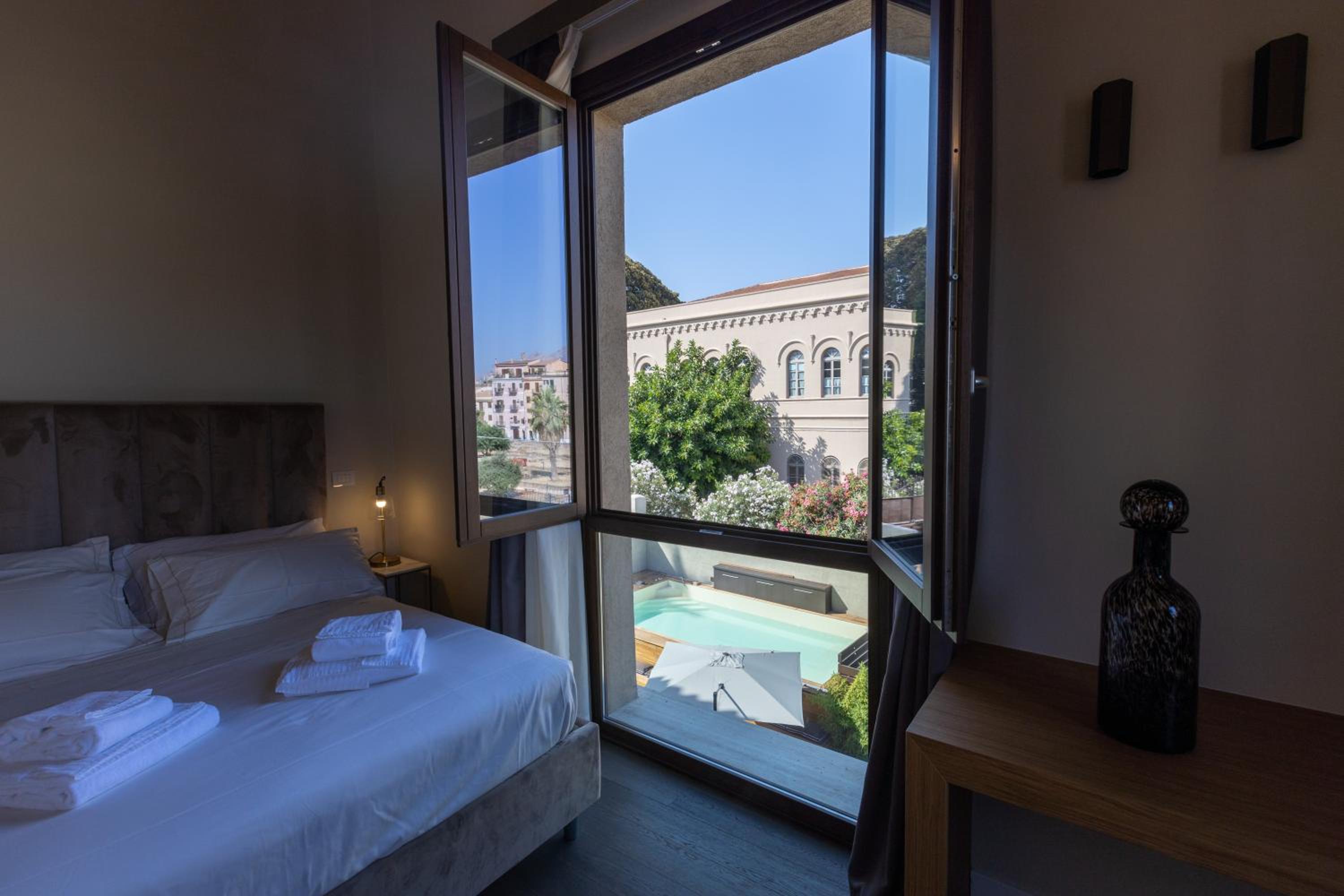 Superior Double Room - Photo 23