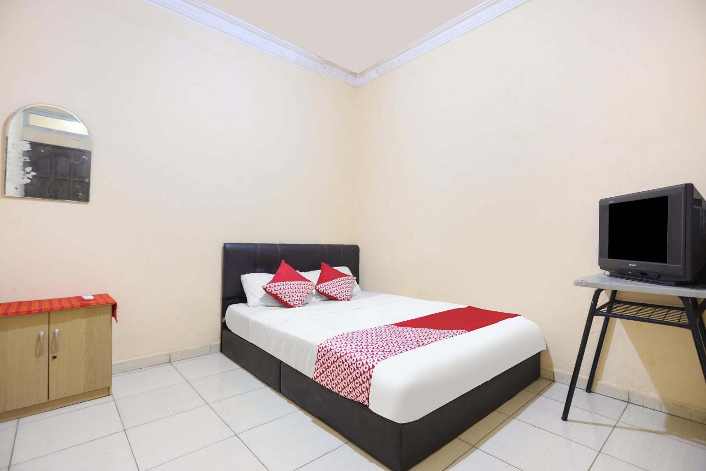 Standard King Room