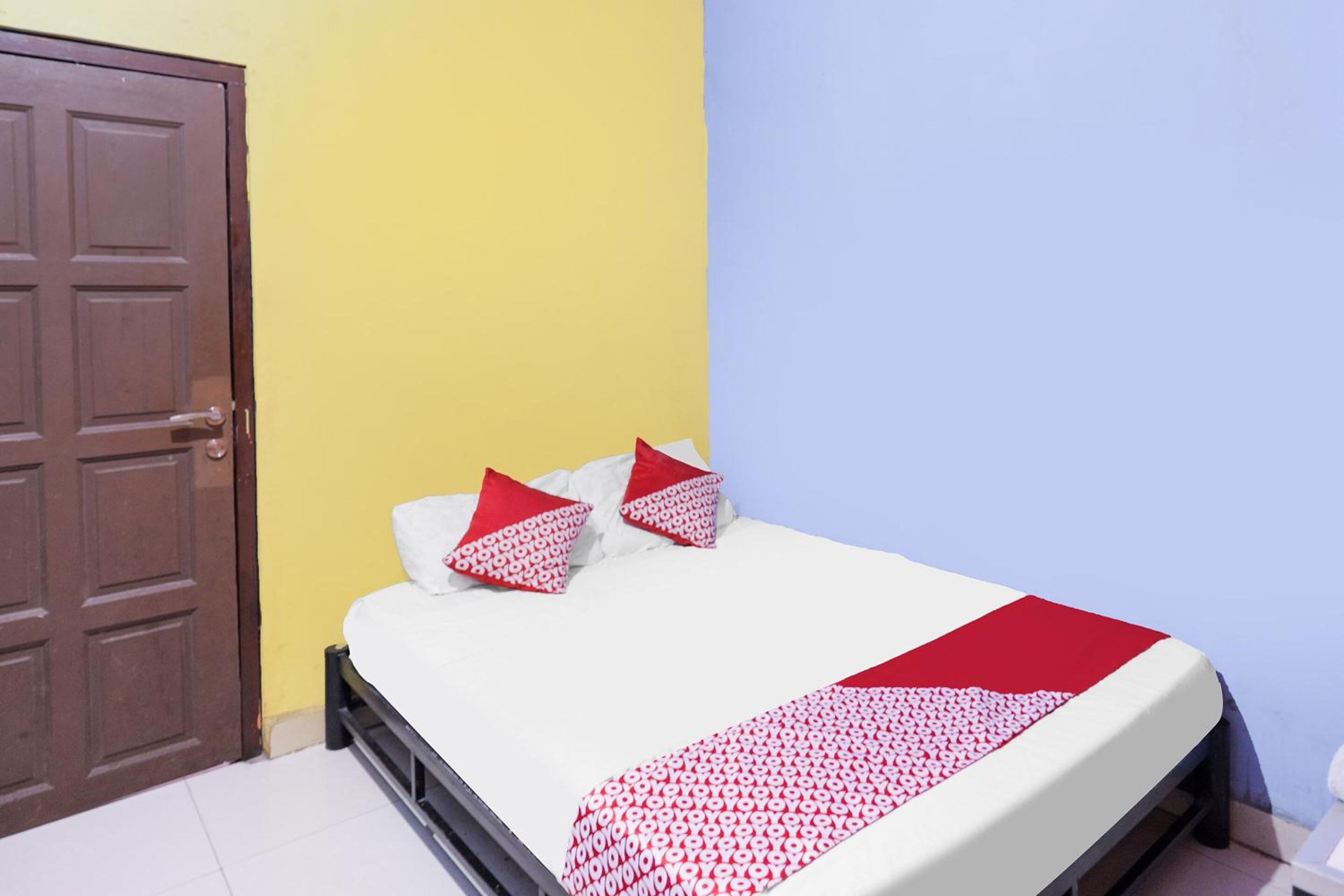 Budget Double Room photo 1
