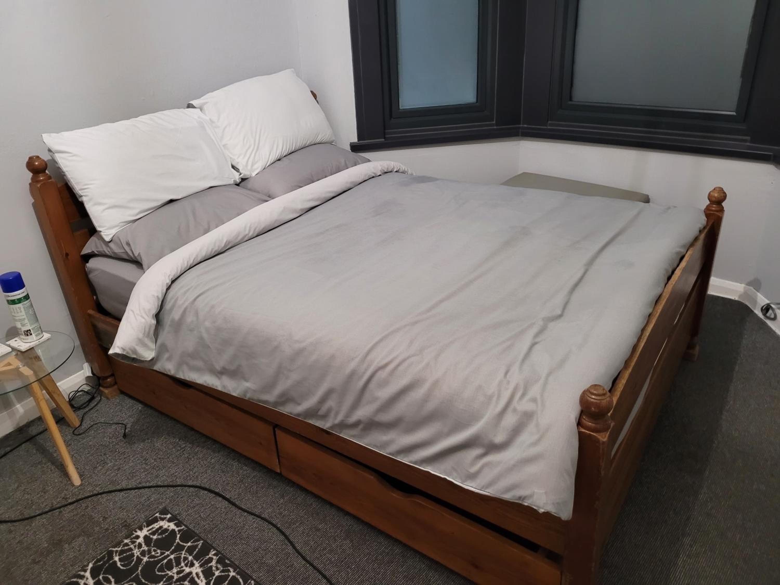 Double Room with Shared Bathroom photo 1