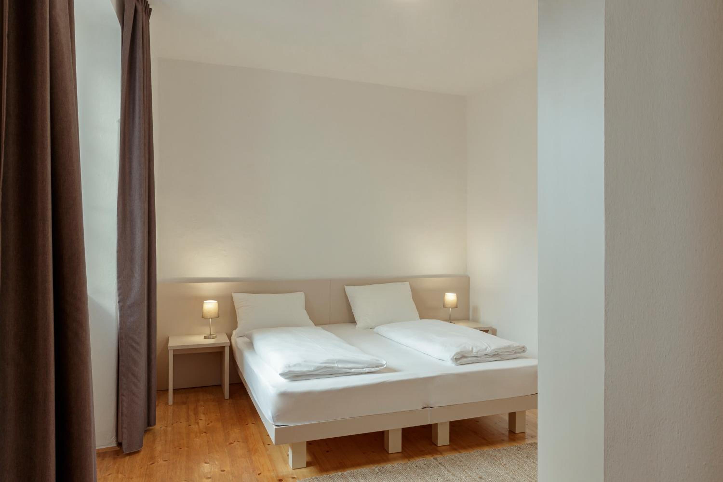 Three-Bedroom Apartment - Photo 9