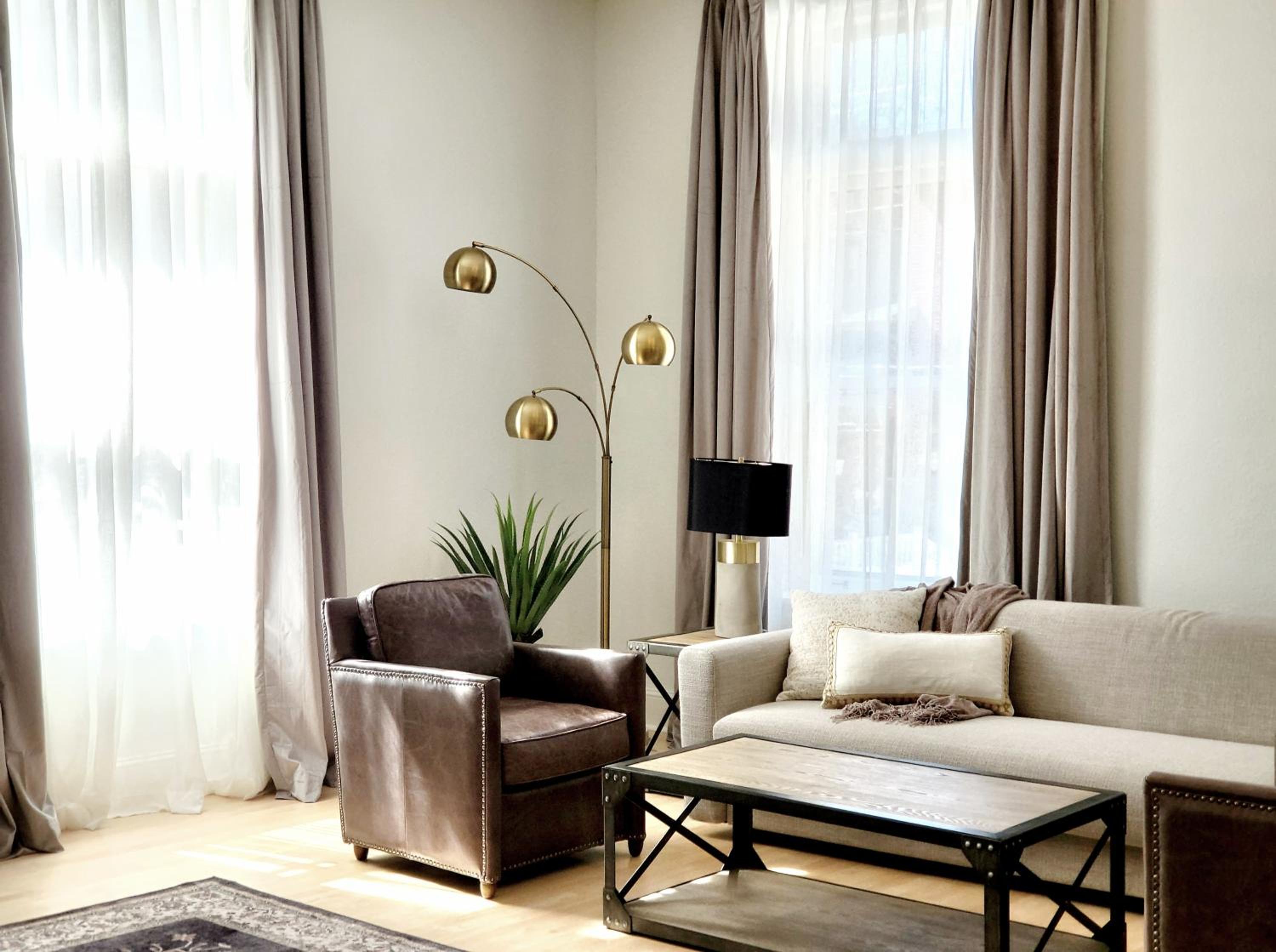 King Studio with Sofa Bed photo 2