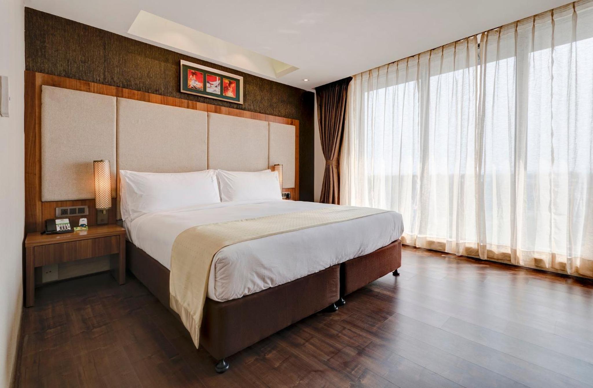 Standard King Room
