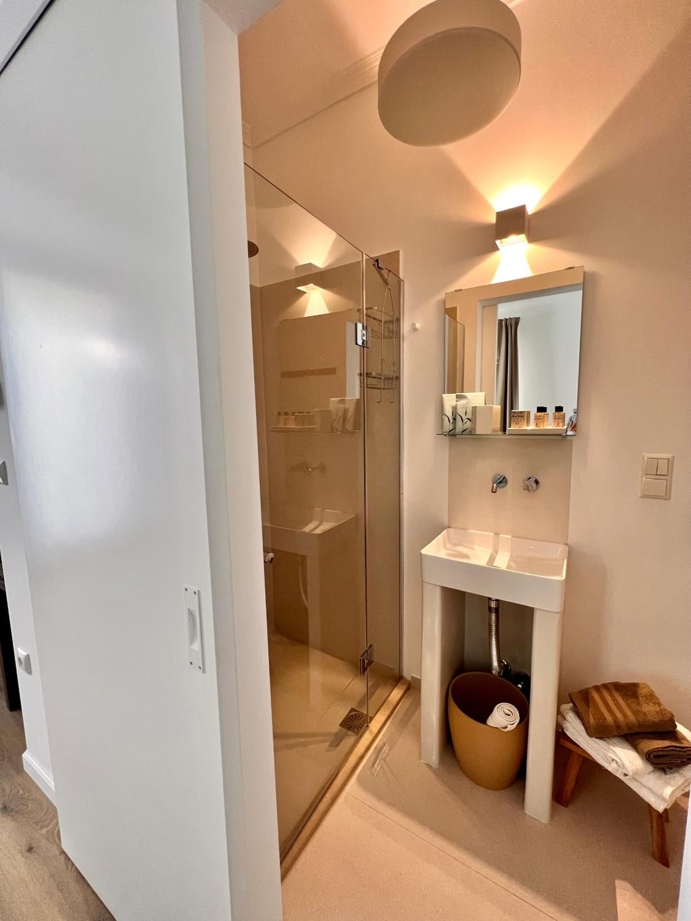 Double Room with Terrace - Photo 17
