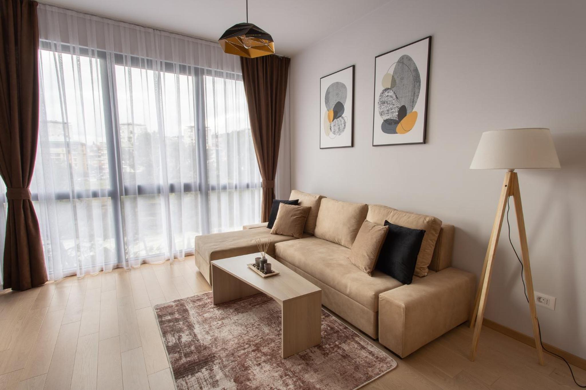One-Bedroom Apartment