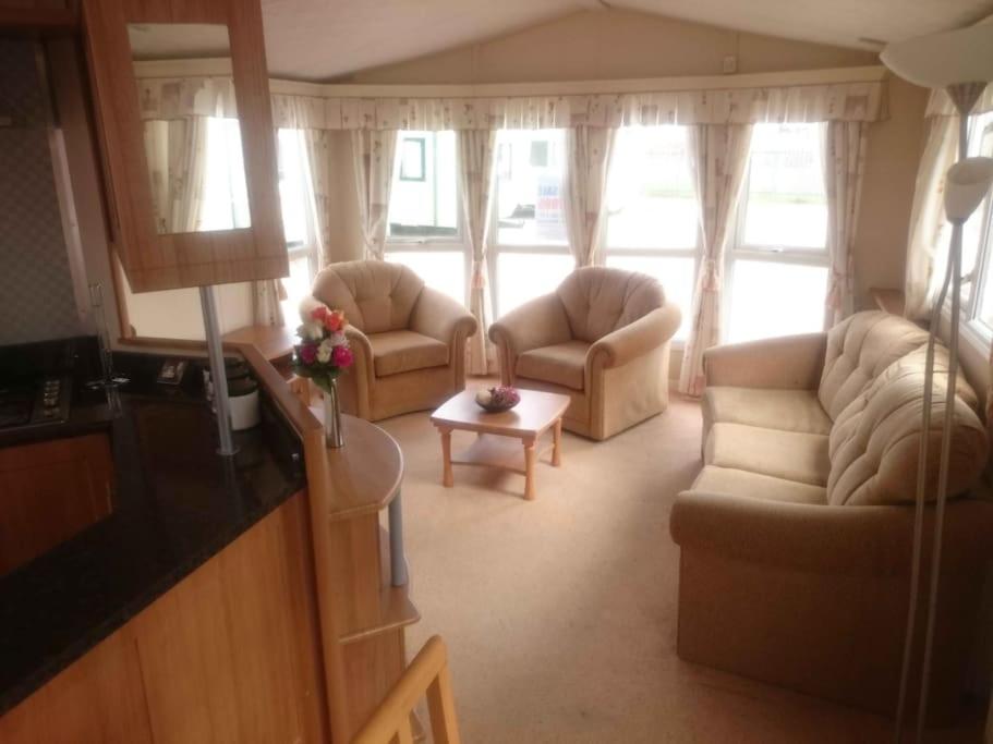Two-Bedroom Static Caravan photo 1
