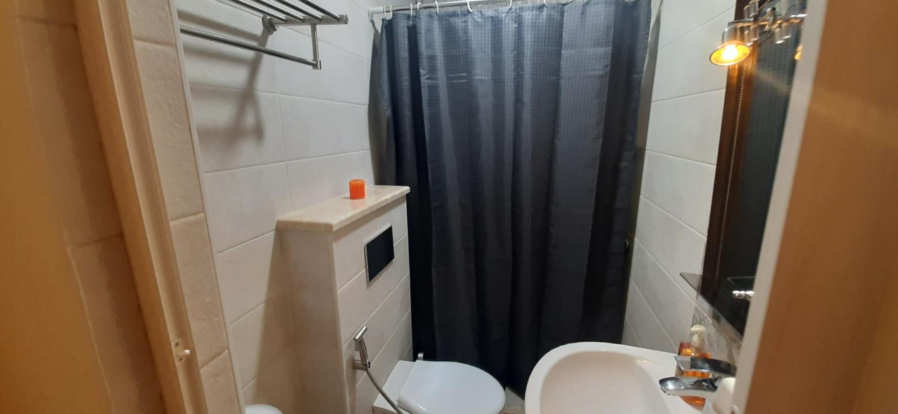 Deluxe Double or Twin Room - Photo 8
