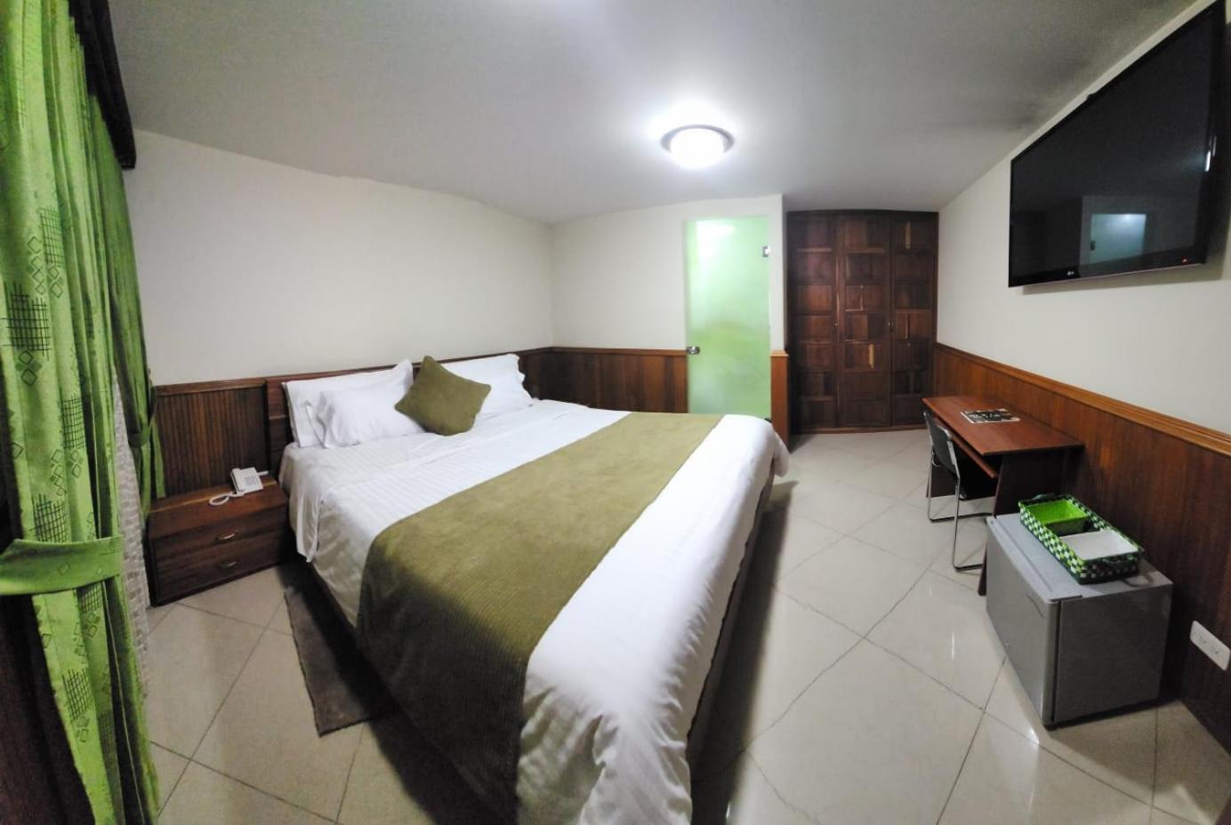 King Suite photo 2