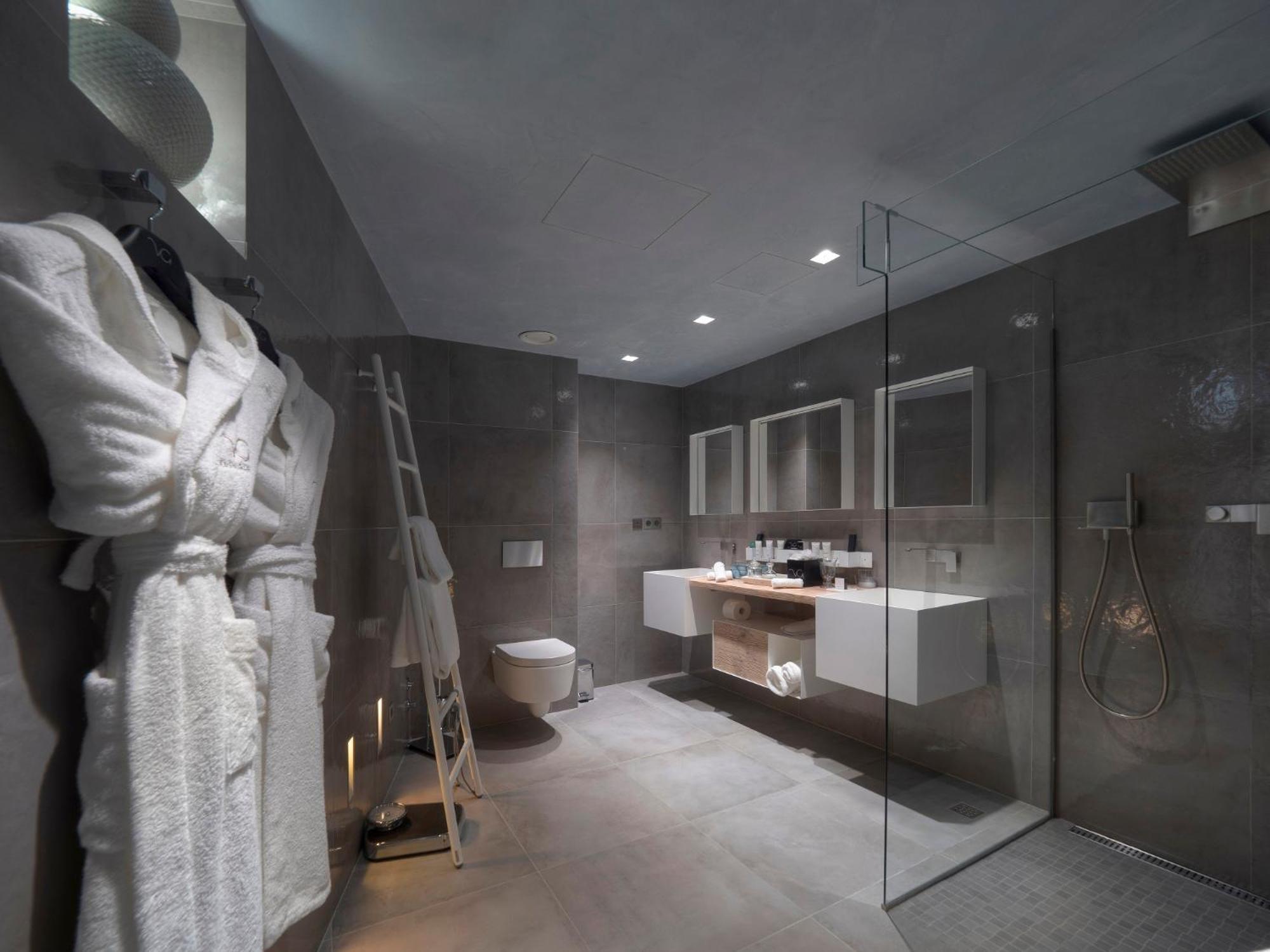 Duplex Suite - Photo 7