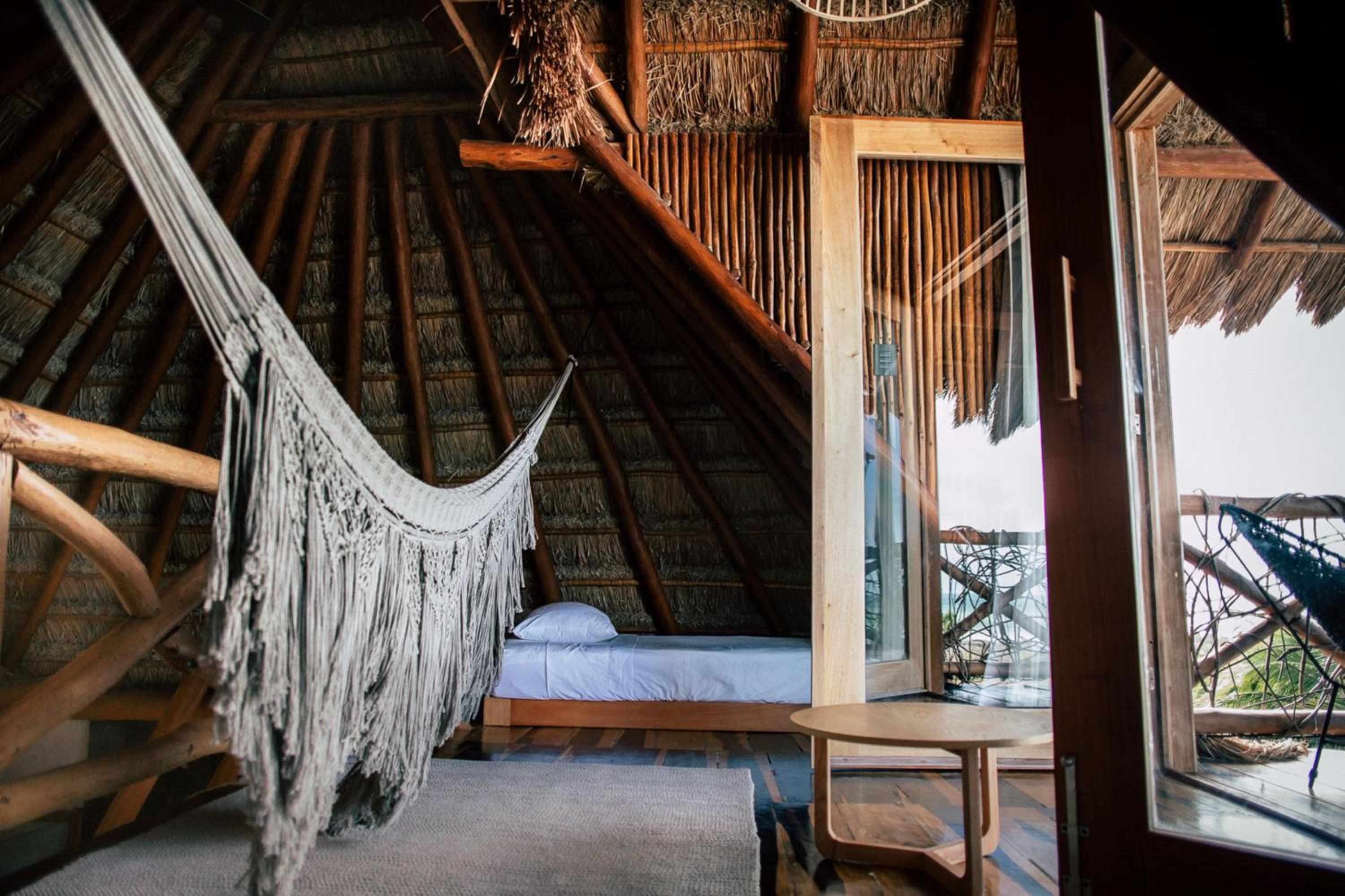 Junior Suite with Sea View - Photo 32